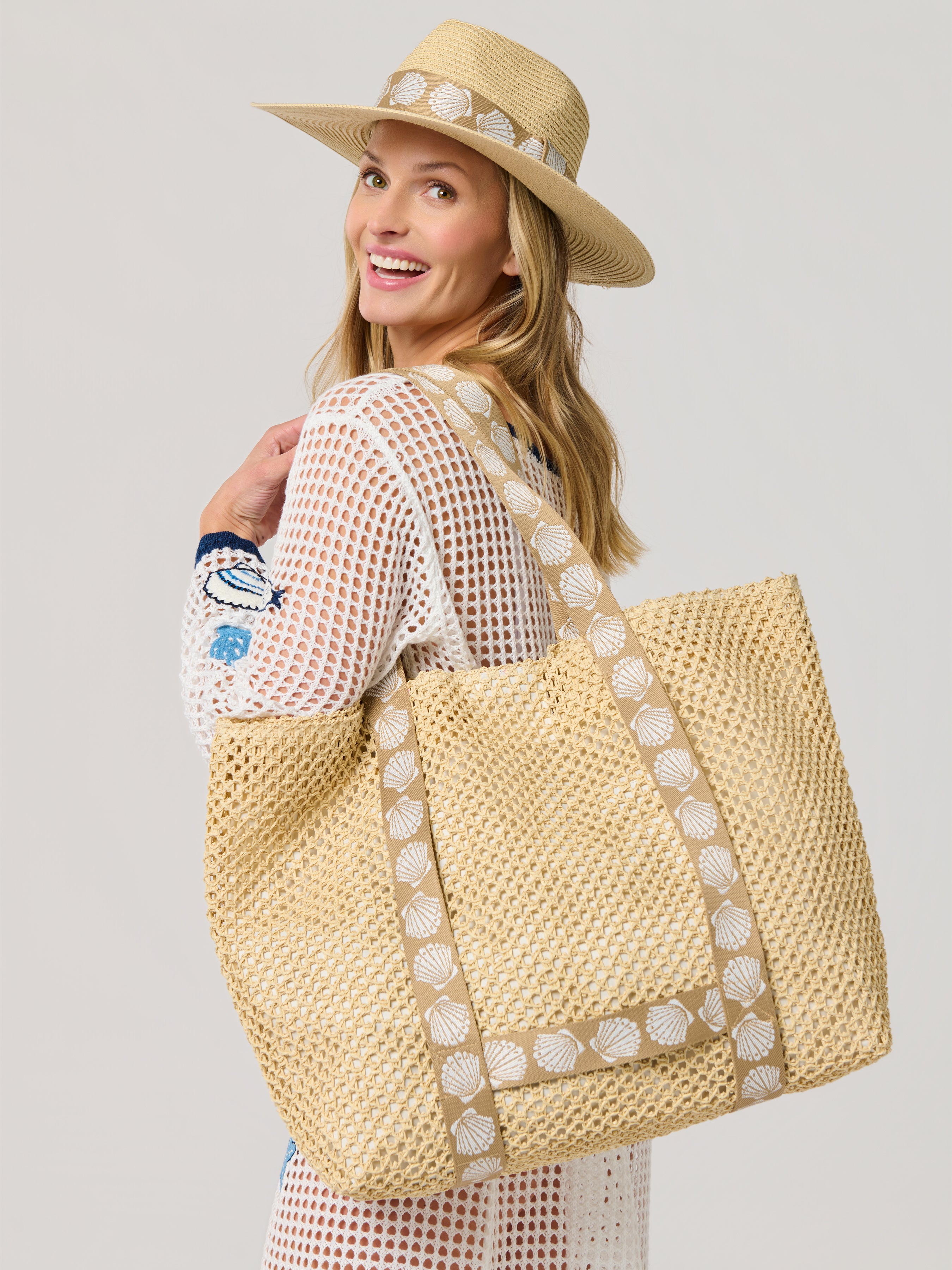 Shiraleah Shelly Tote and Hat Set, Tan