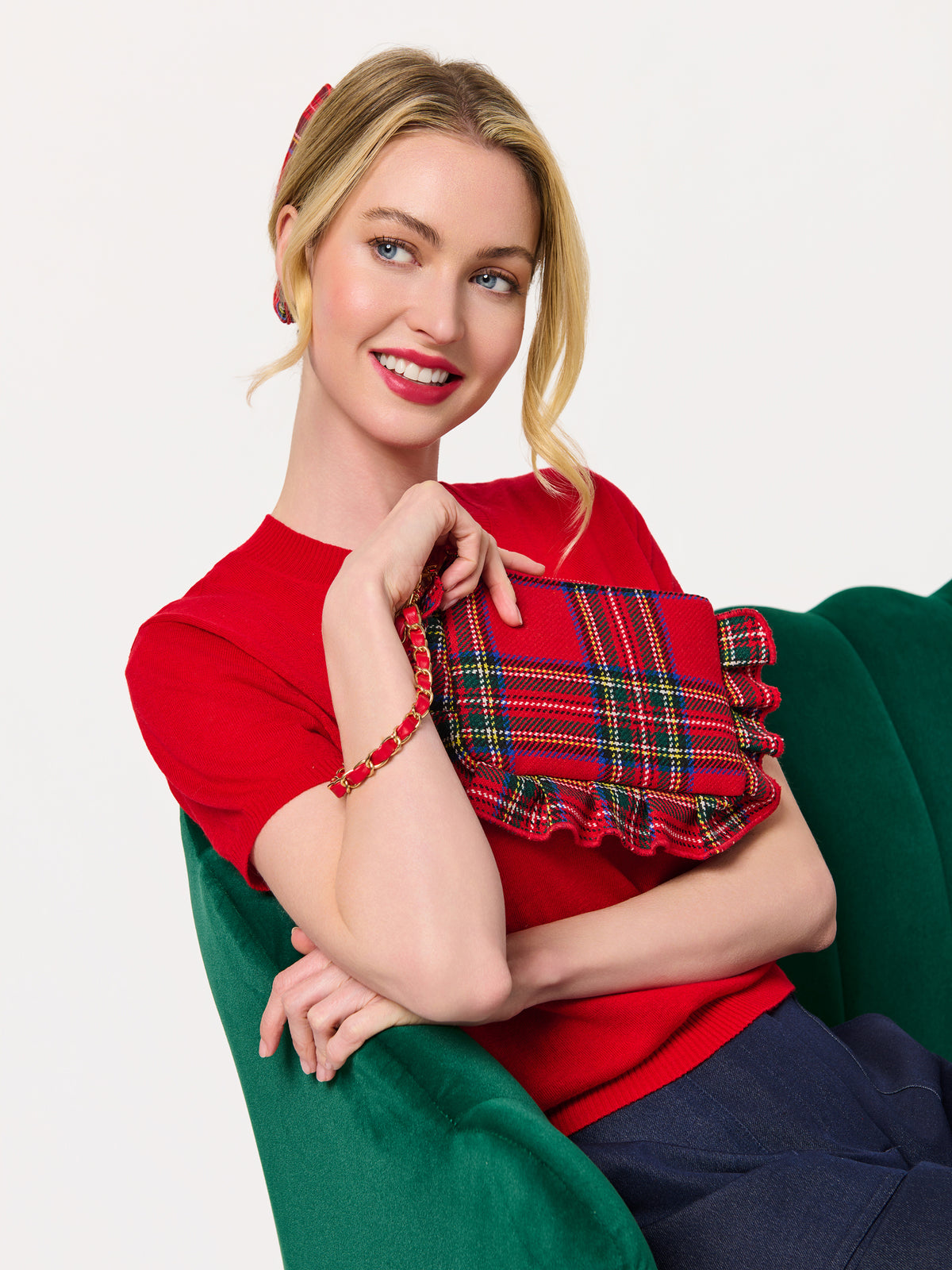 Shiraleah Scottie Ruffle Wristlet RED / OS