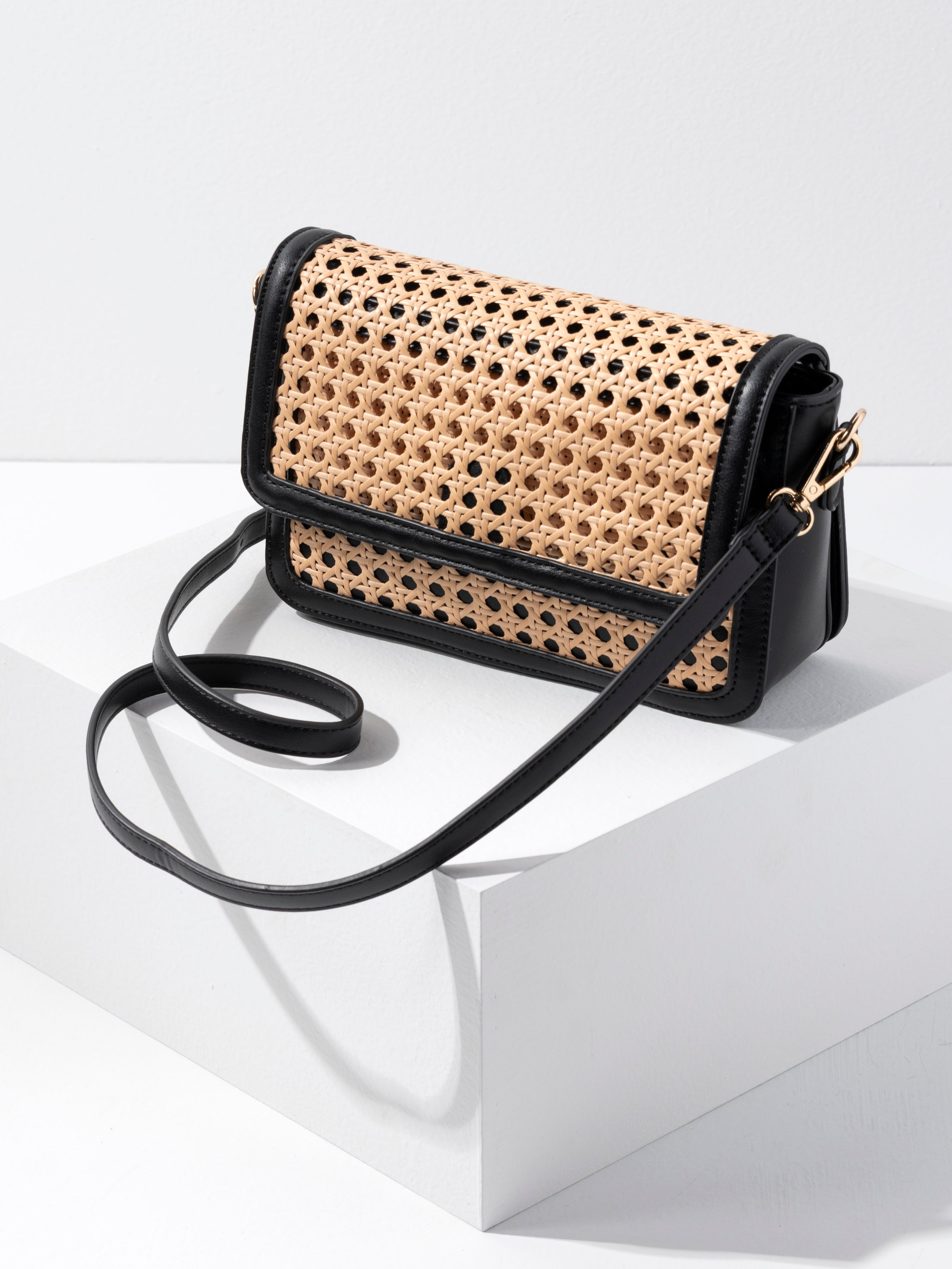 Shiraleah Soleil Shoulder Bag BLACK