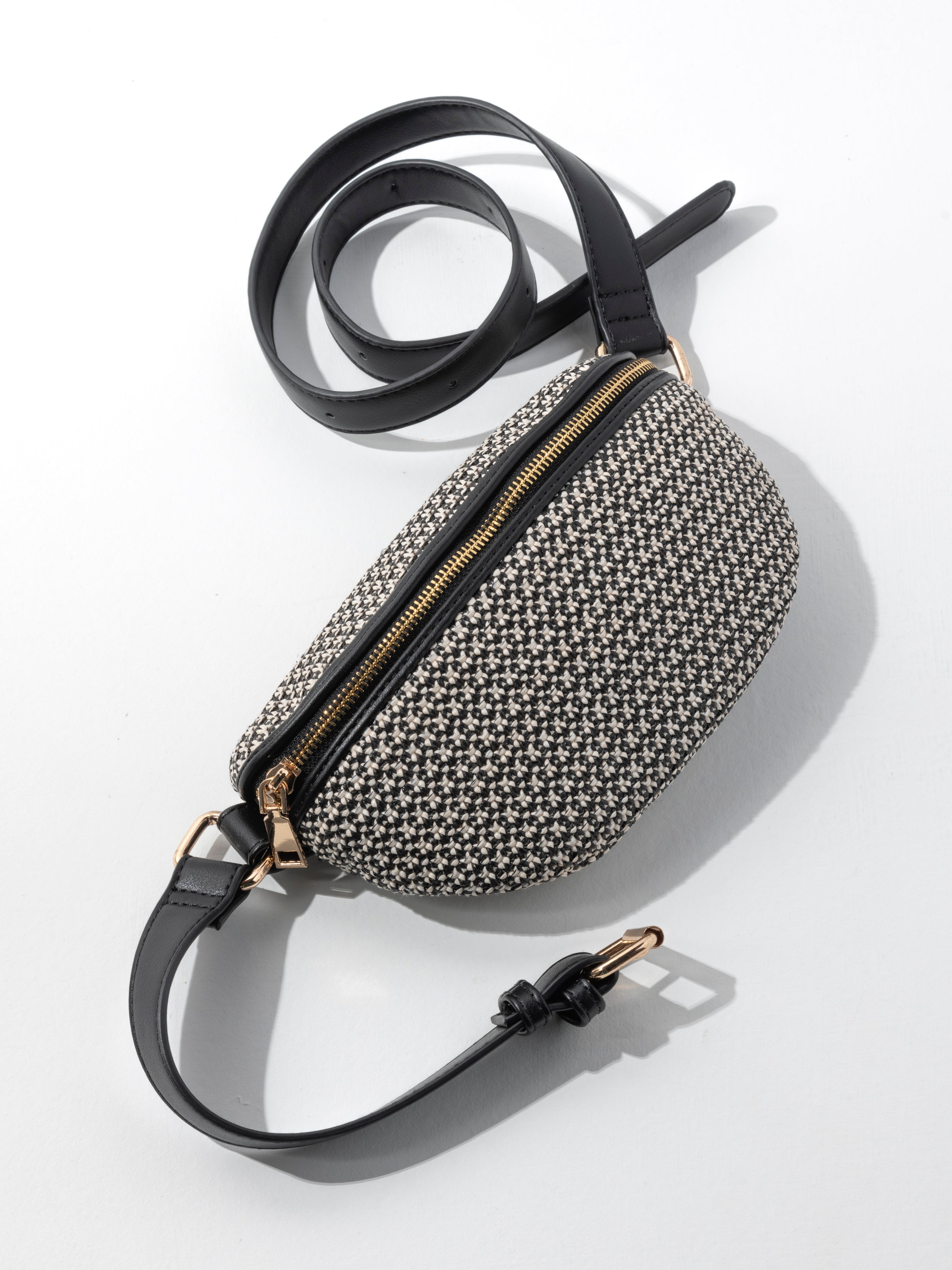 Shiraleah Sonya Sling Bag BLACK