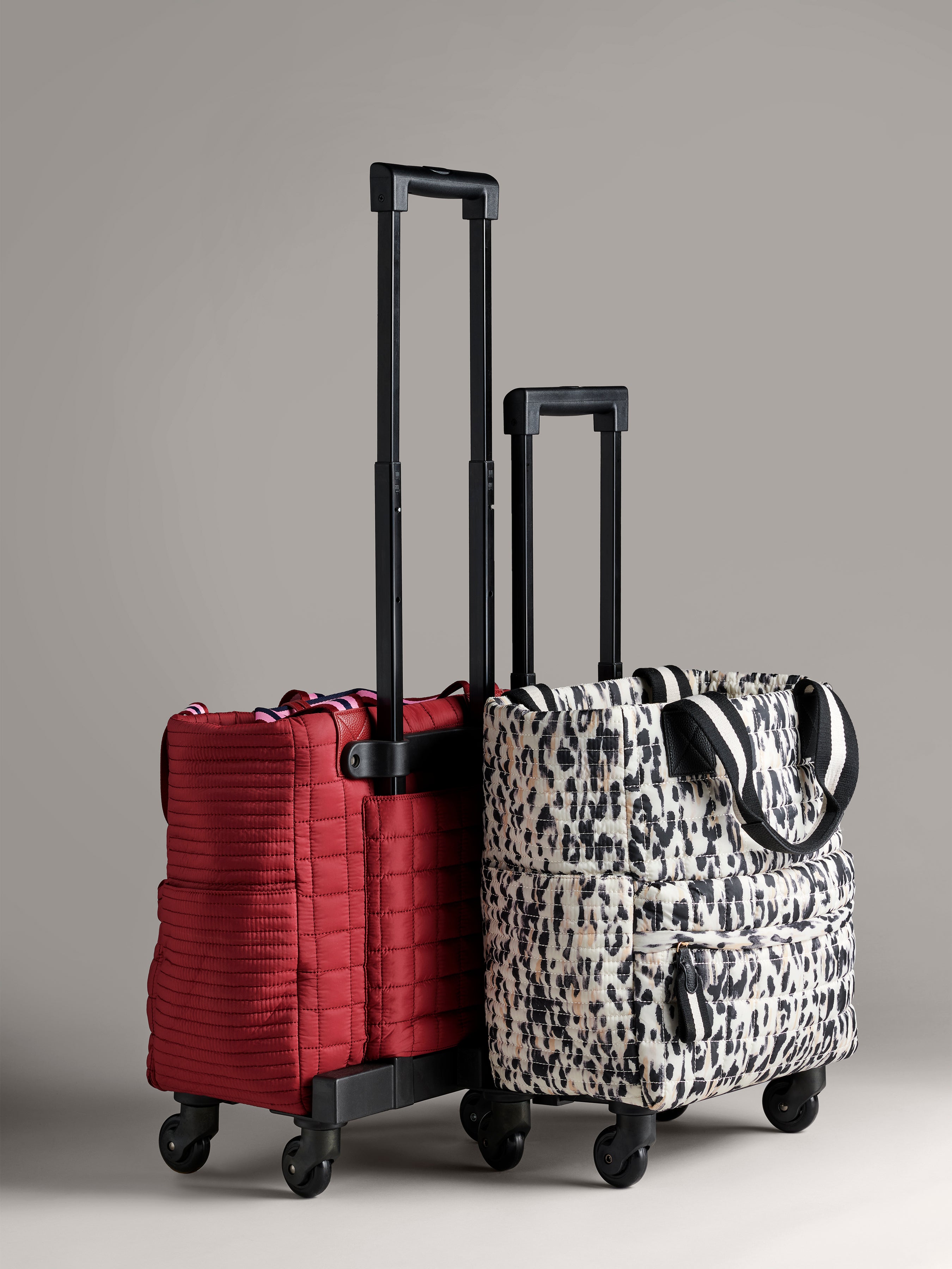 Shiraleah Ezra 360° Roller Tote WINE