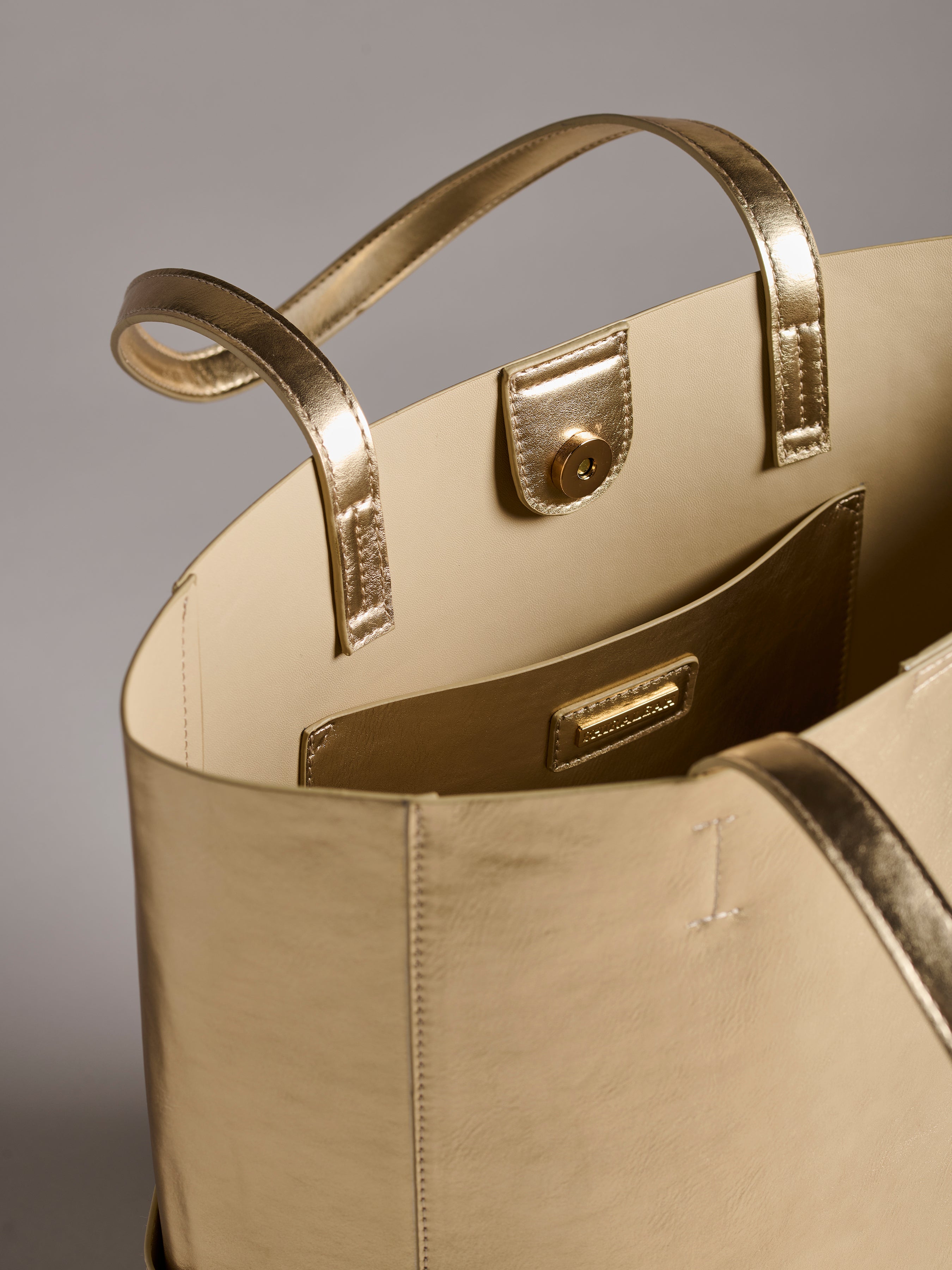 Shiraleah Lauren Tote GOLD