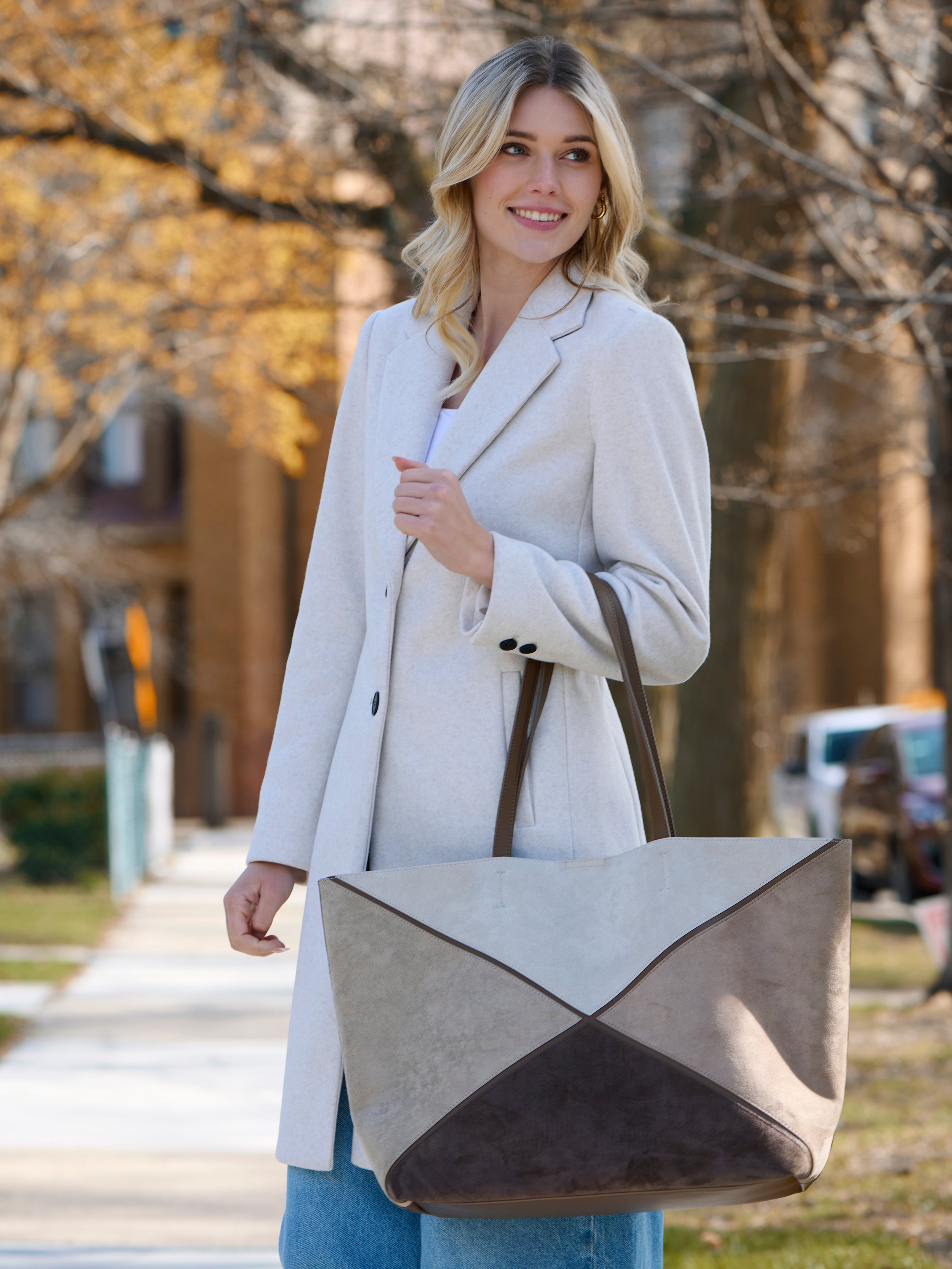 Shiraleah Romy Tote TAUPE