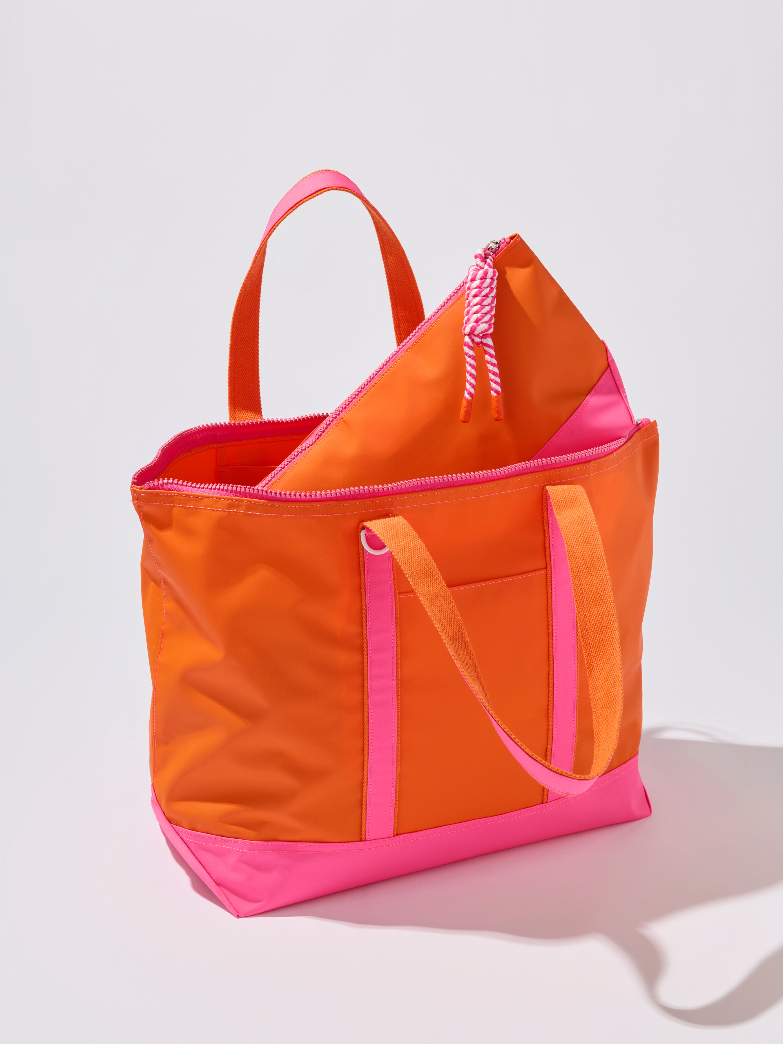 Shiraleah Port Water Resistant Zip Pouch ORANGE