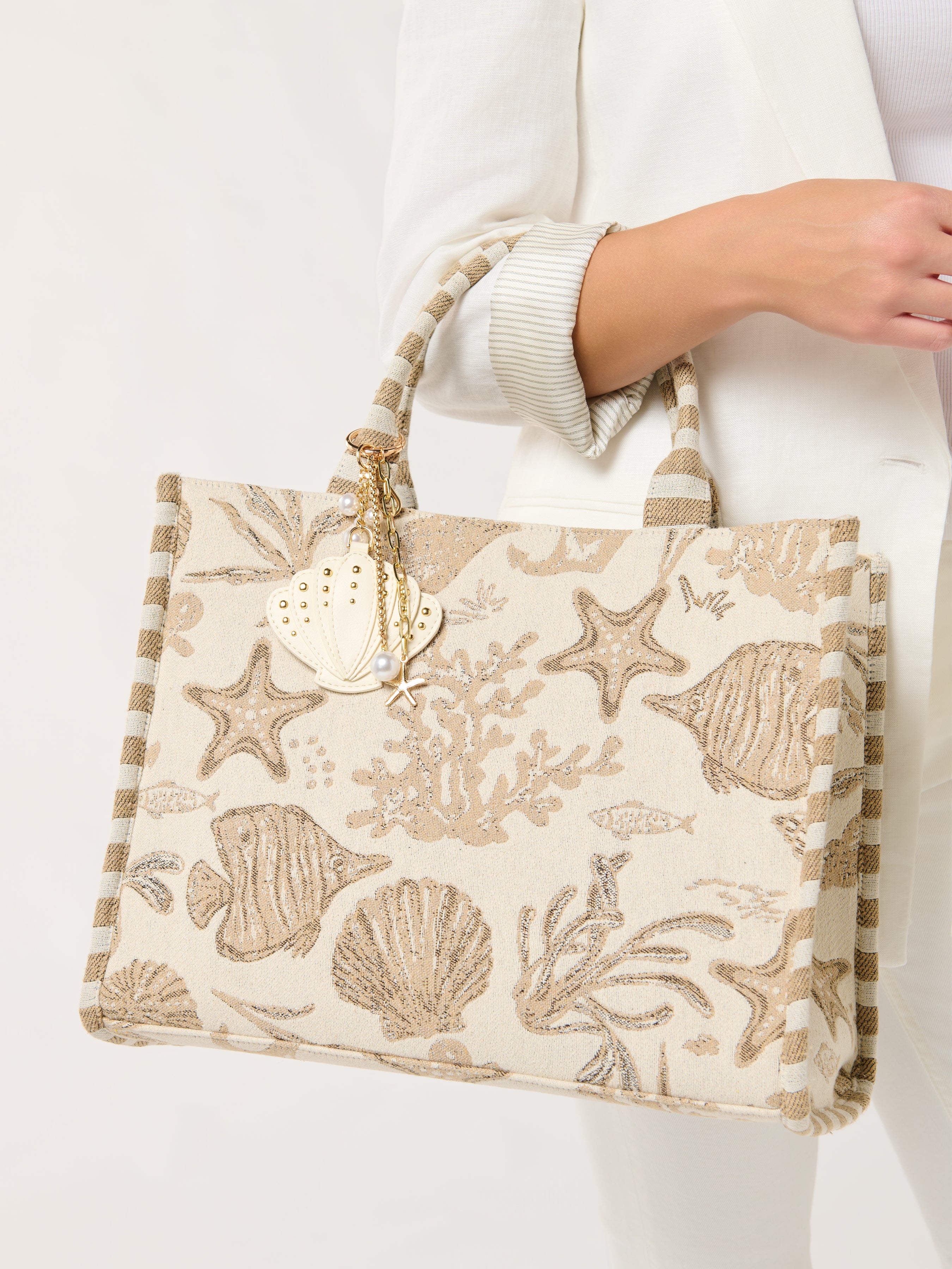 Shiraleah Seashell Bag Charm/Key Ring, Ivory