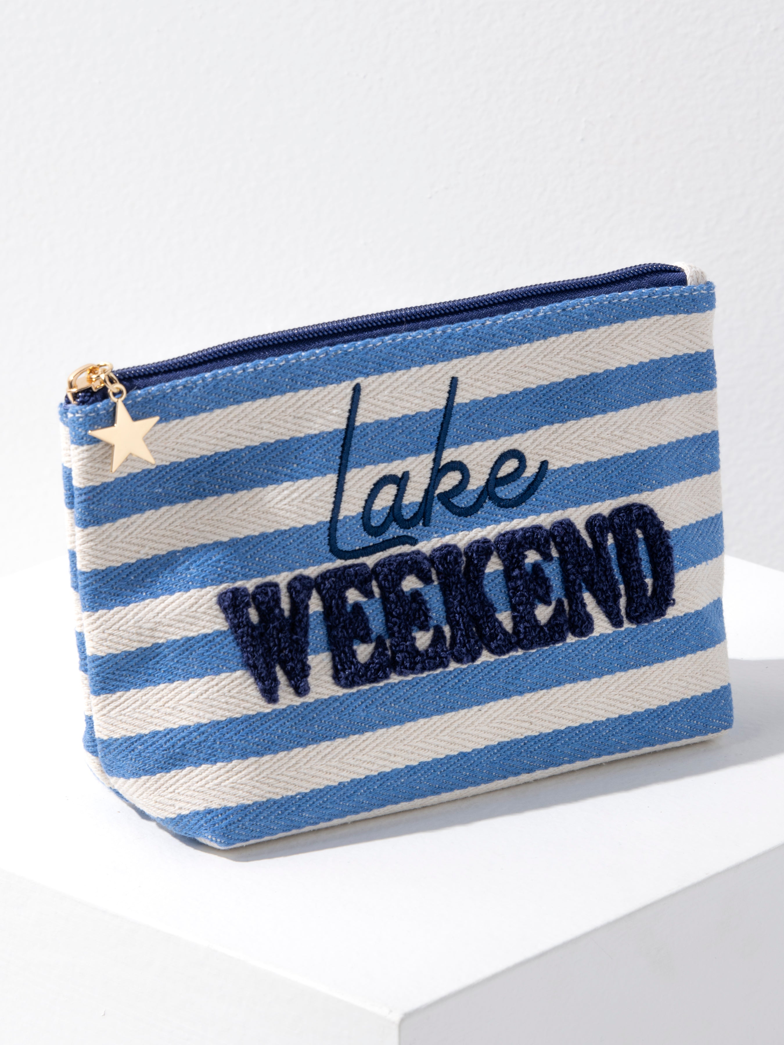 Shiraleah Morgan "Lake Weekend" Large Zip Pouch, Blue