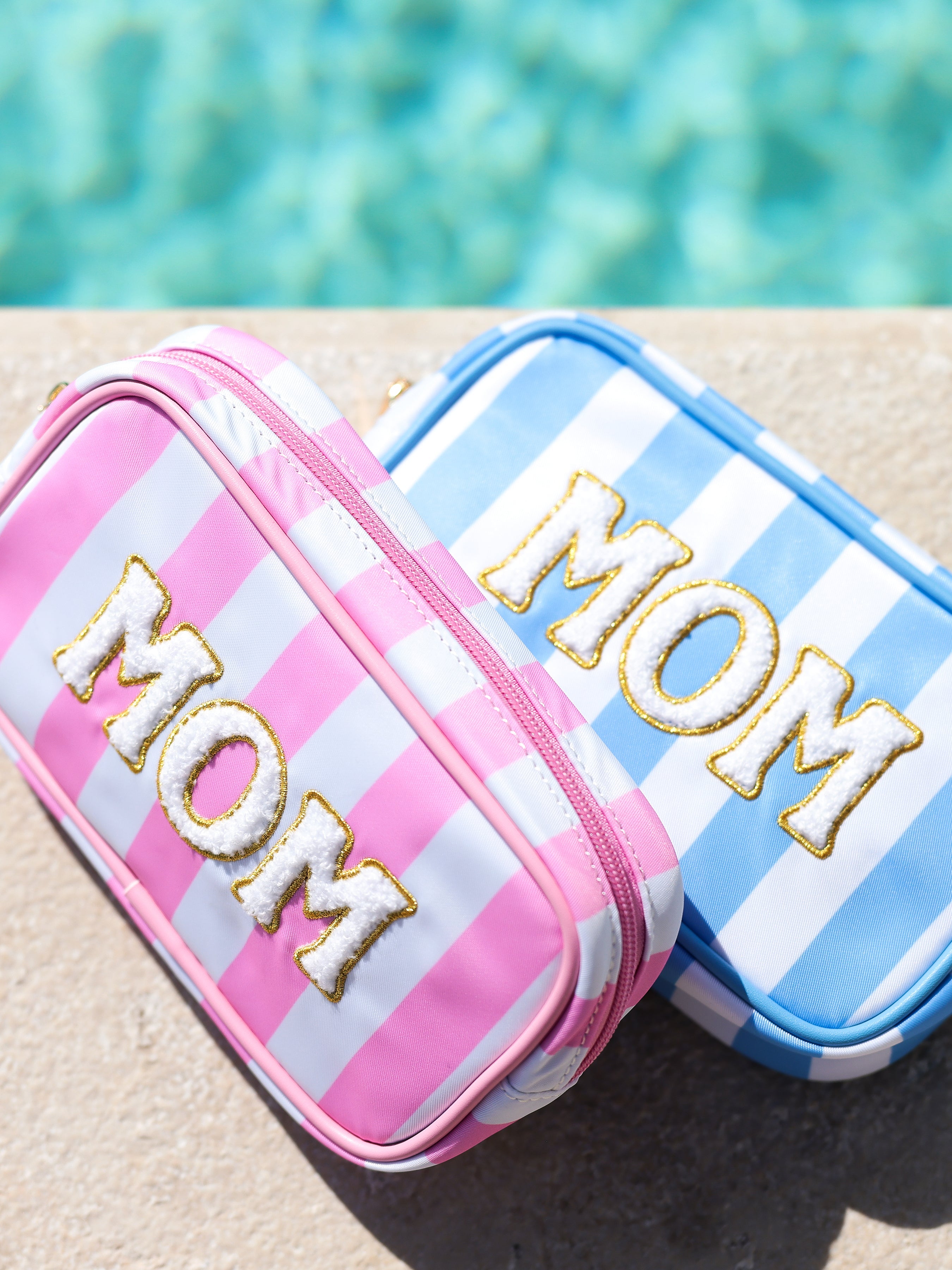 Shiraleah "Mom" Zip Pouch BLUE