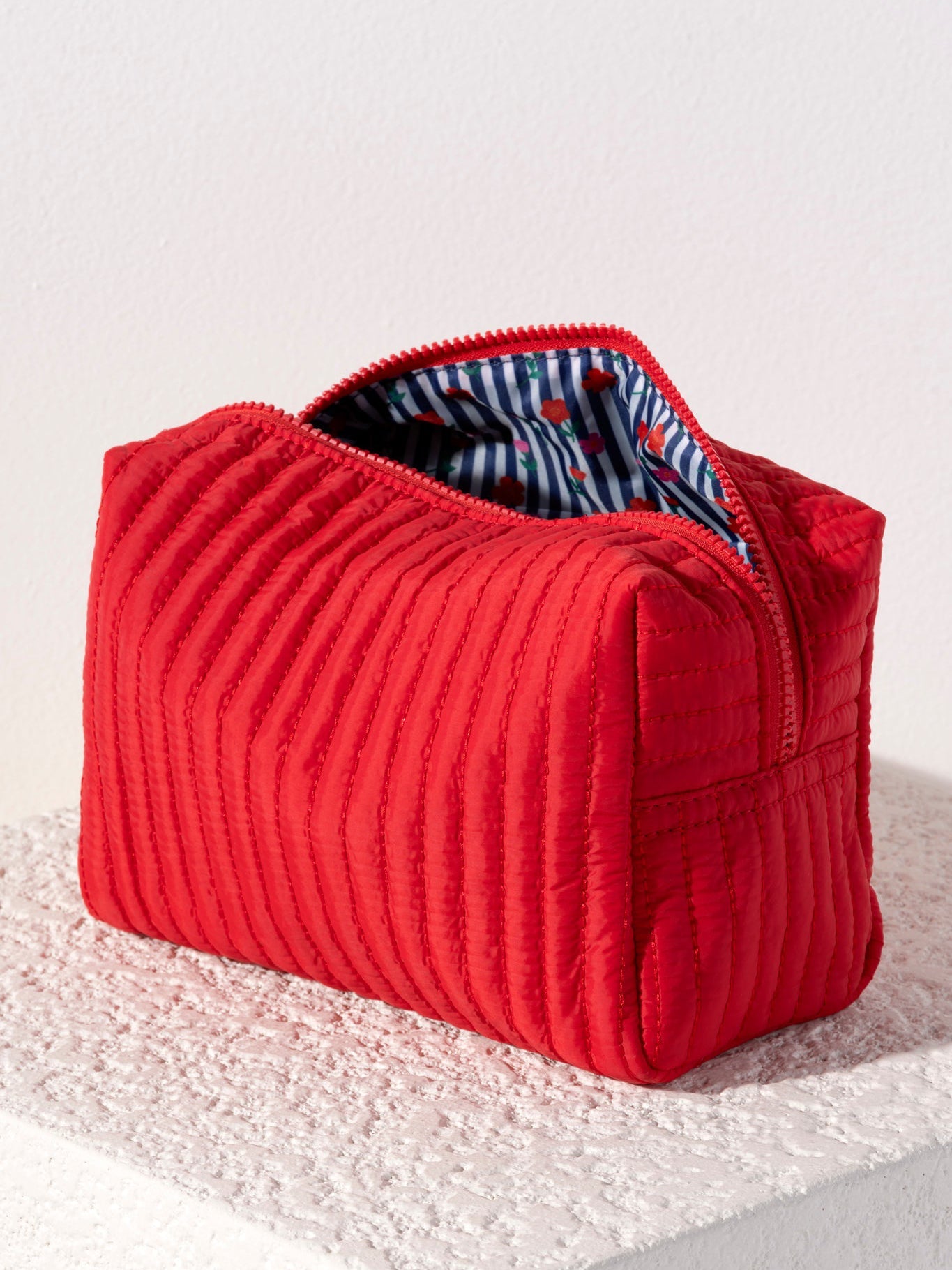 Shiraleah Ezra Large Boxy Cosmetic Pouch RED