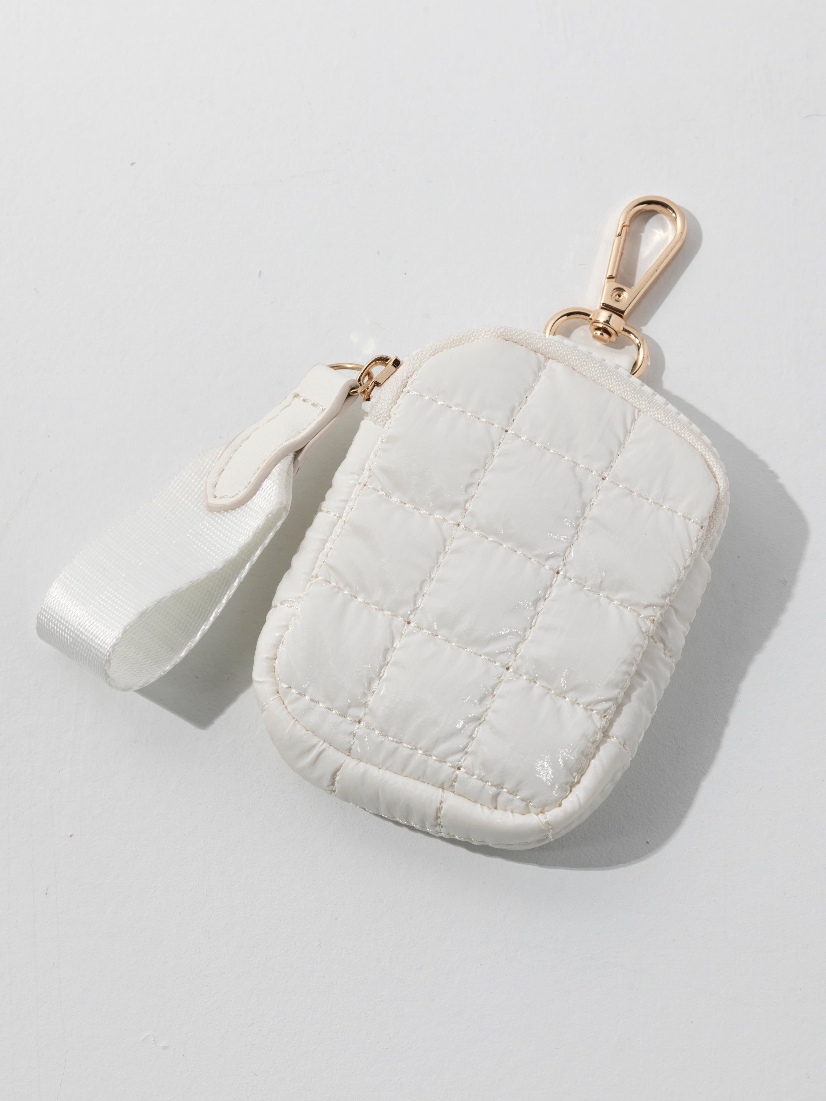 Shiraleah Logan Clip-On Pouch PEARL