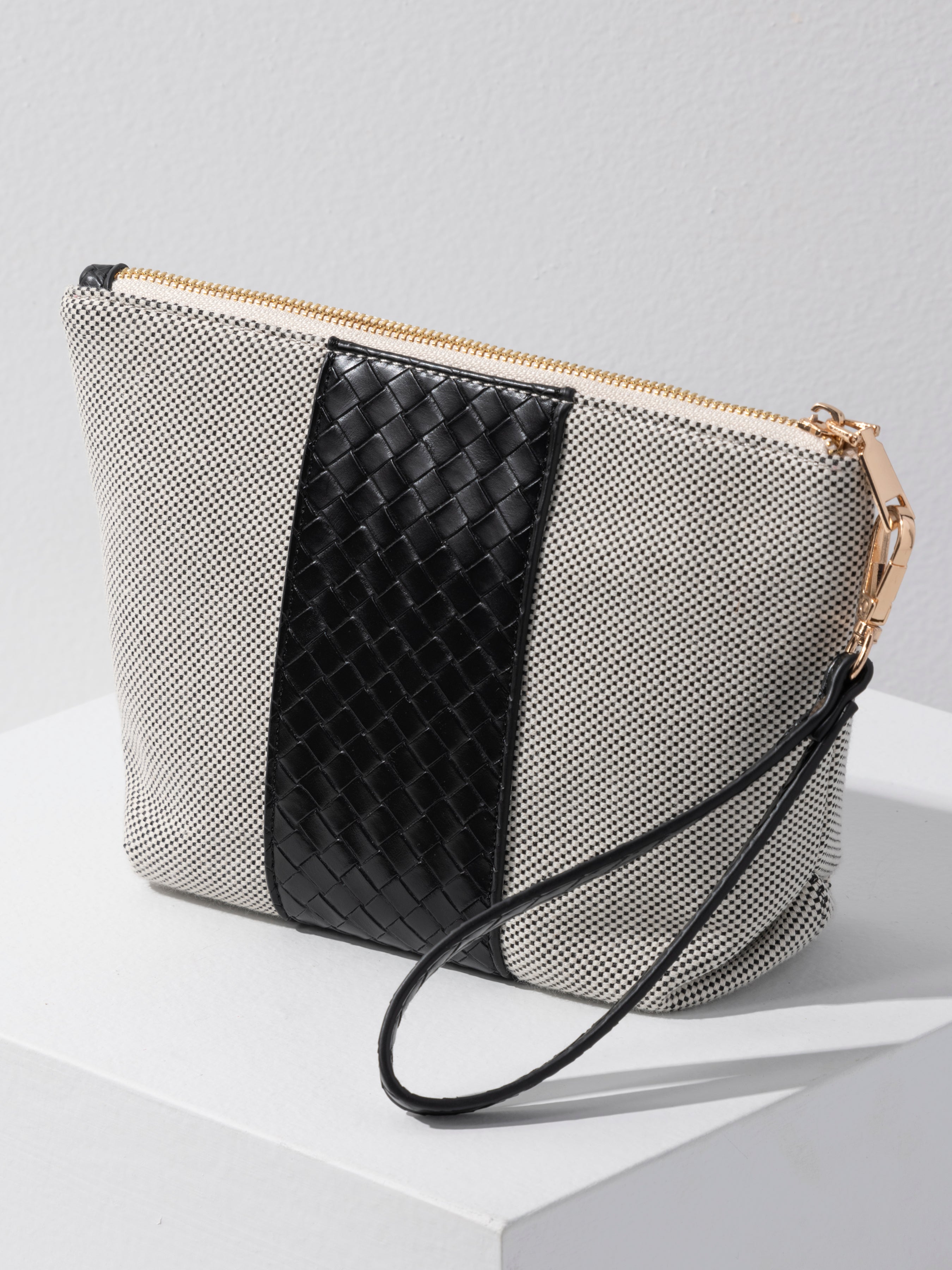 Shiraleah Frankie Wristlet BLACK