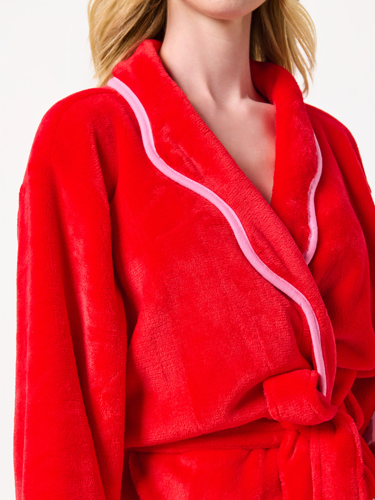 Shiraleah Rosie Scallop Robe RED / S/M