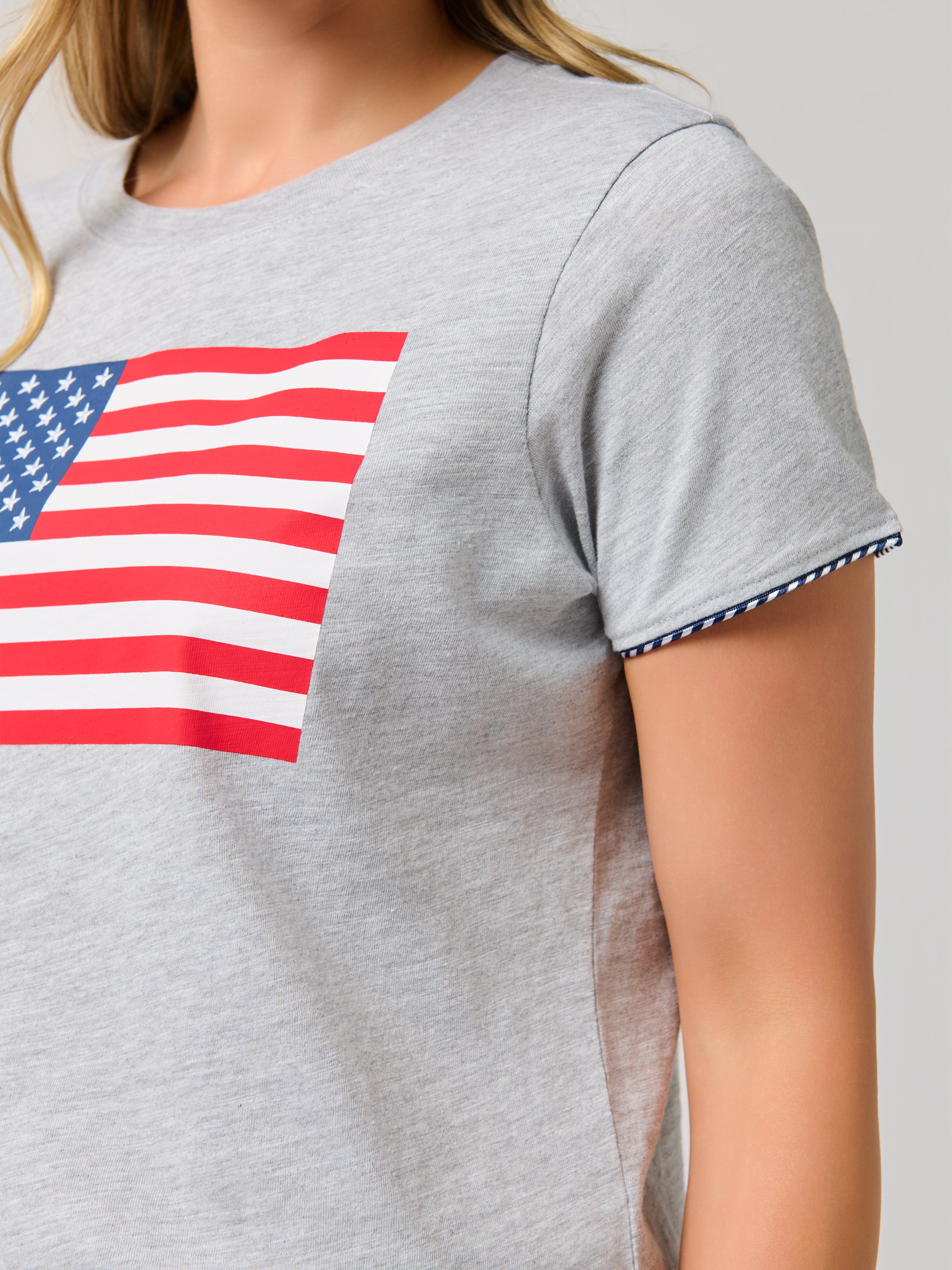Shiraleah American Flag Relaxed Tee, Grey SMALL