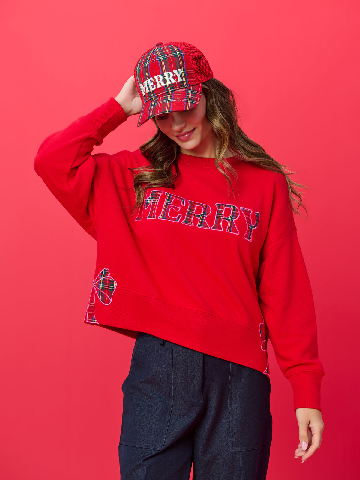 Shiraleah Plaid "Merry" Relaxed Sweatshirt RED / EXTRA SMALL