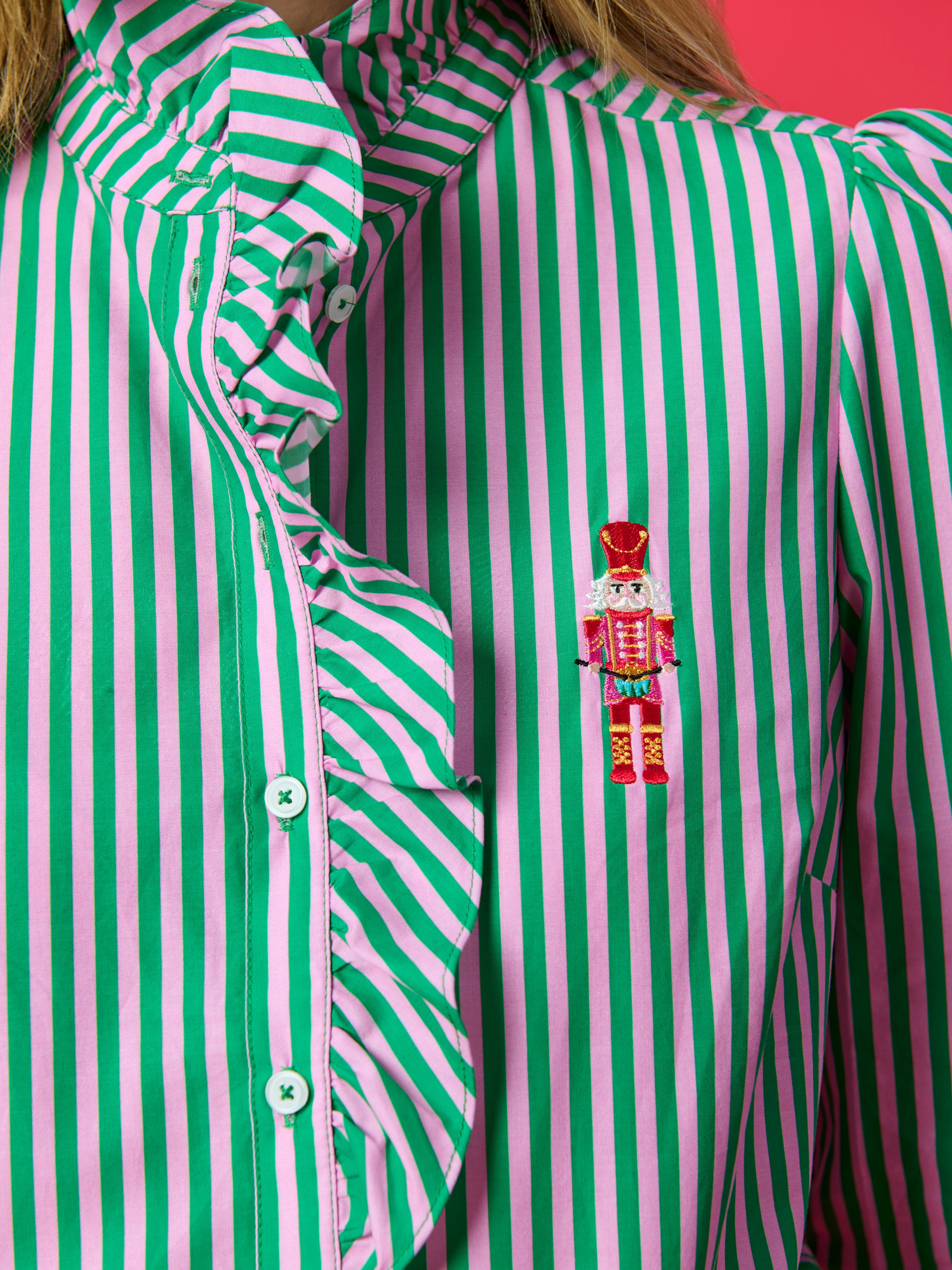 Shiraleah Nutcracker Ruffle Blouse GREEN / EXTRA SMALL