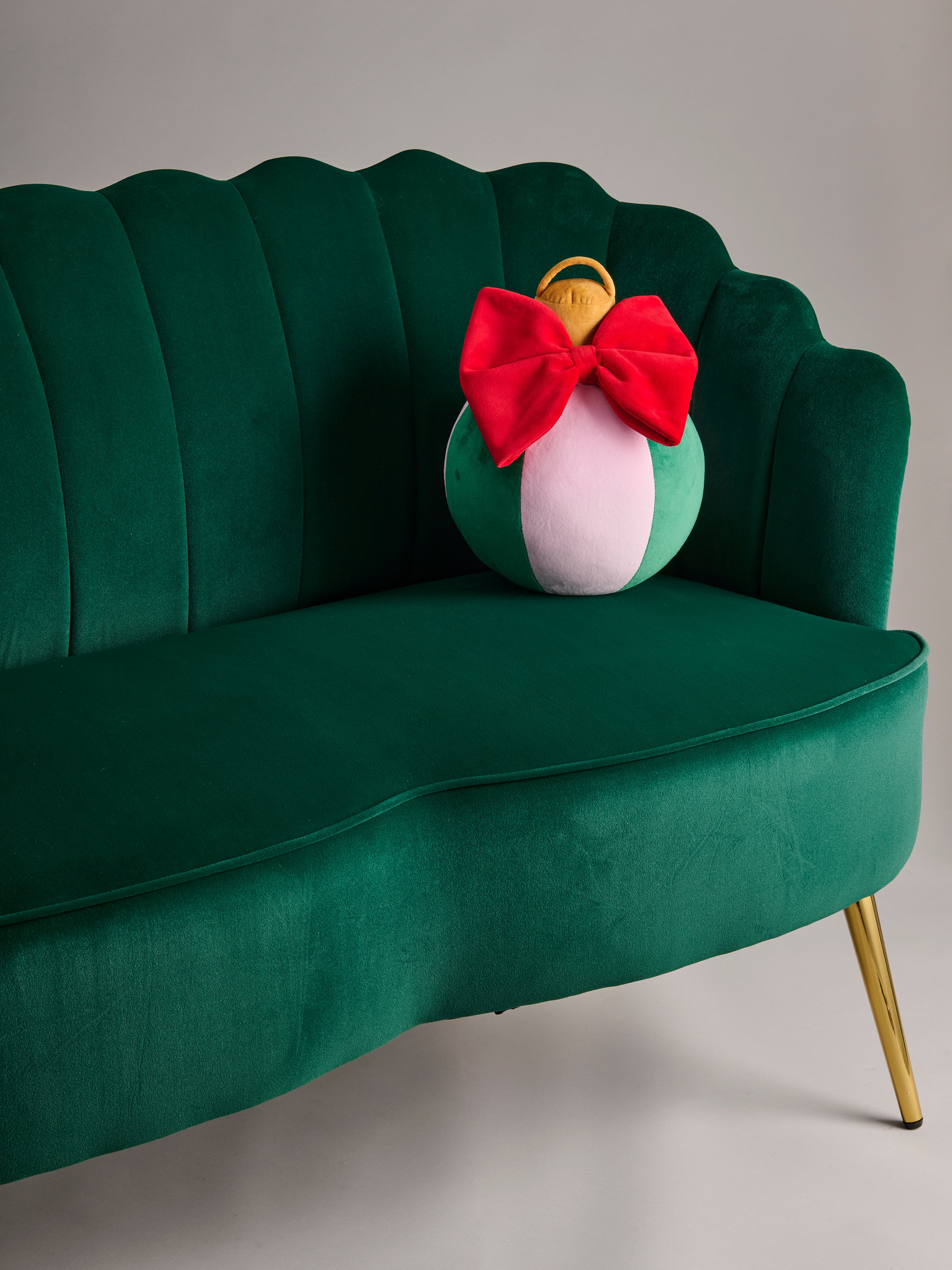Shiraleah Festive Bauble Medium Pillow GREEN