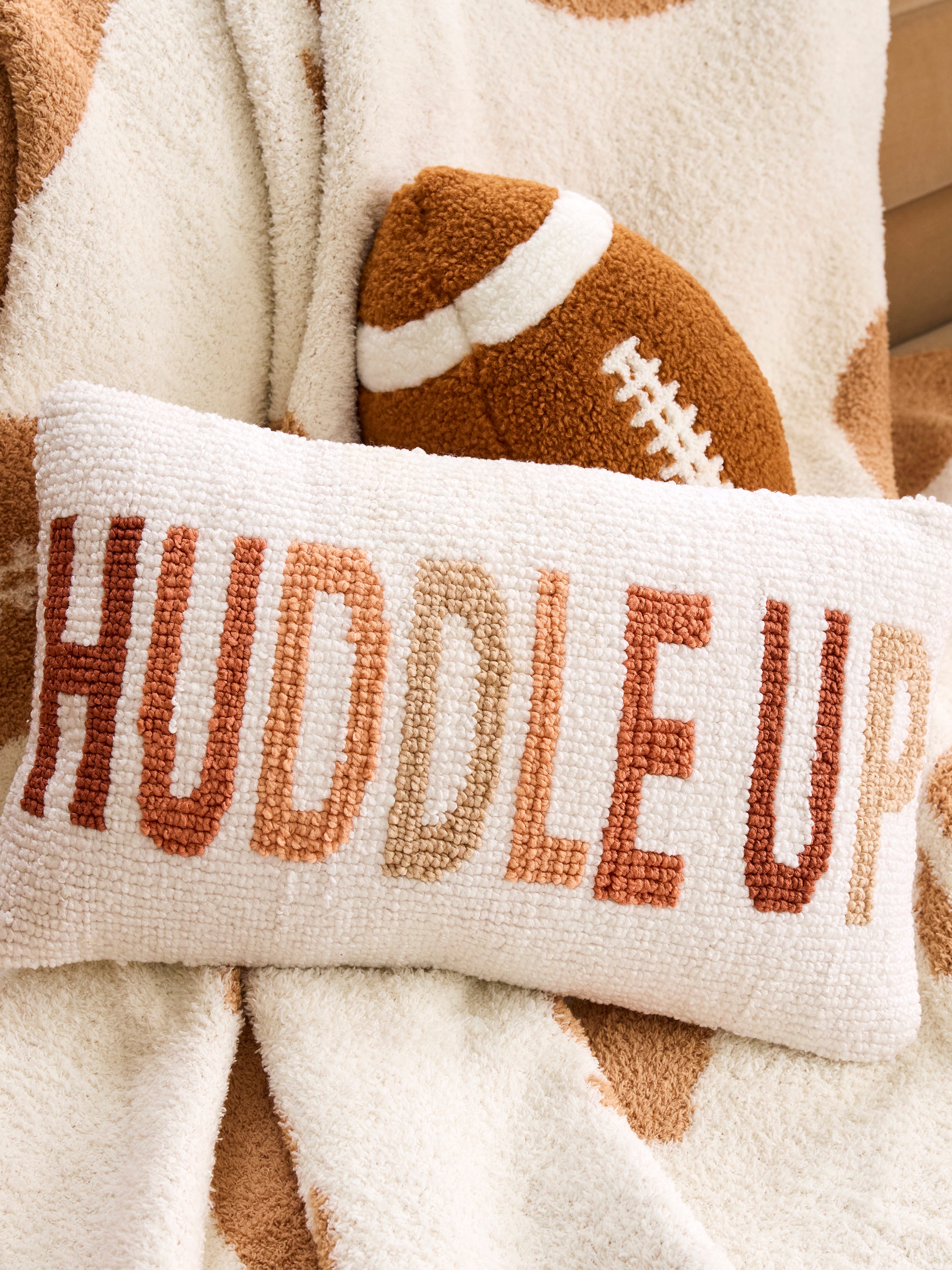 Shiraleah "Huddle Up" Pillow IVORY