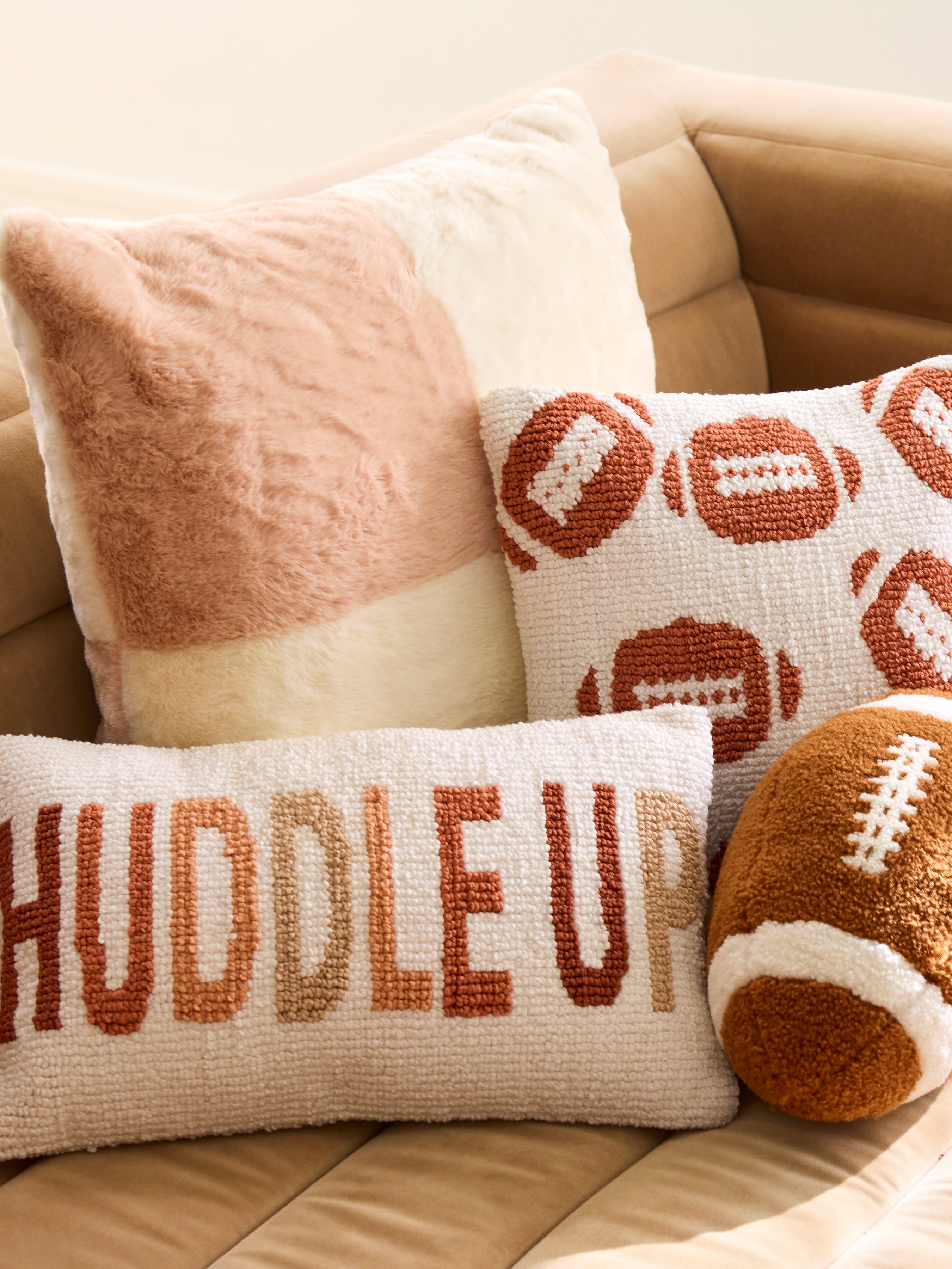 Shiraleah "Huddle Up" Pillow IVORY