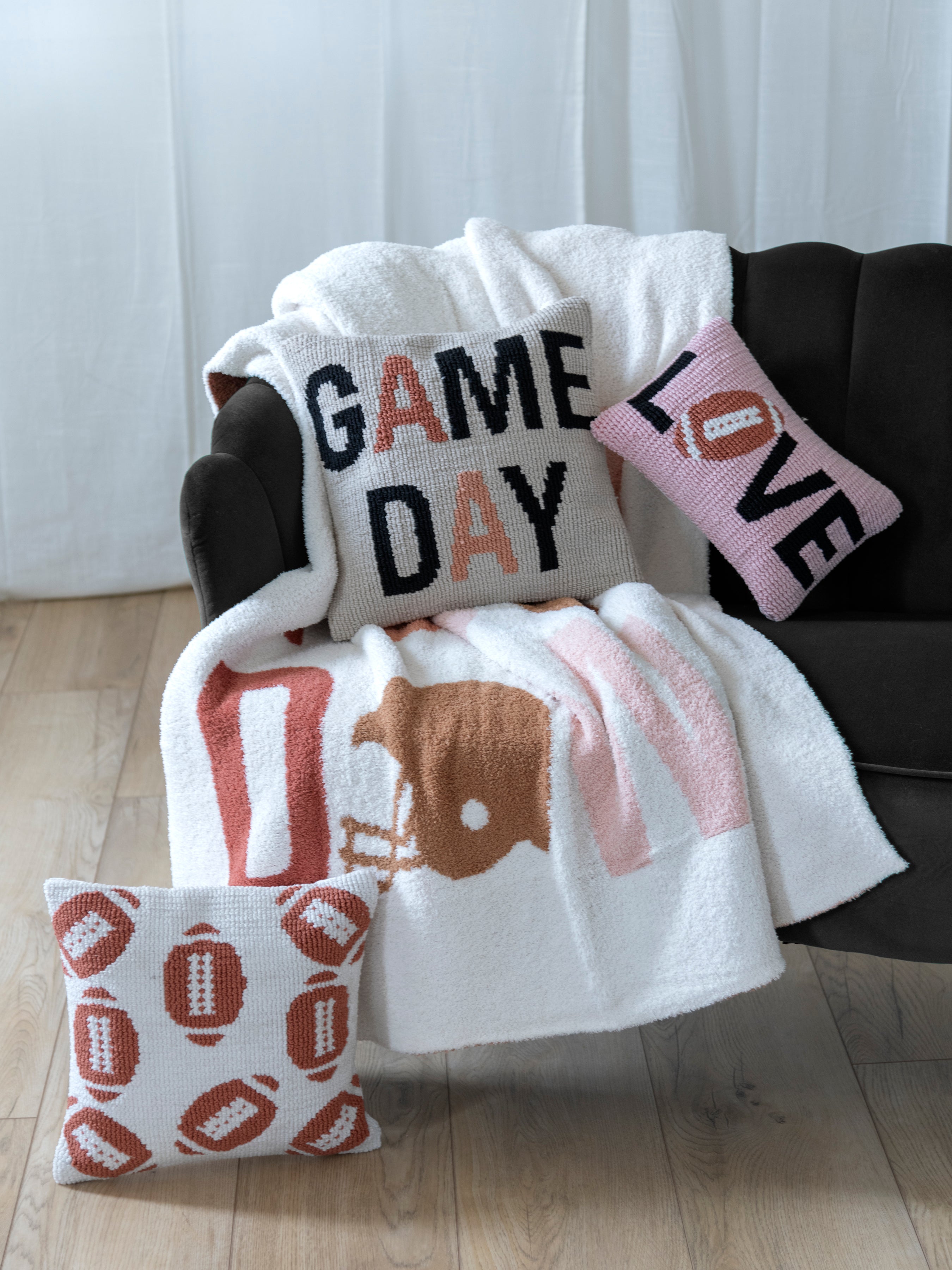 Shiraleah "Touchdown" Throw, Ivory - FINAL SALE ONLY