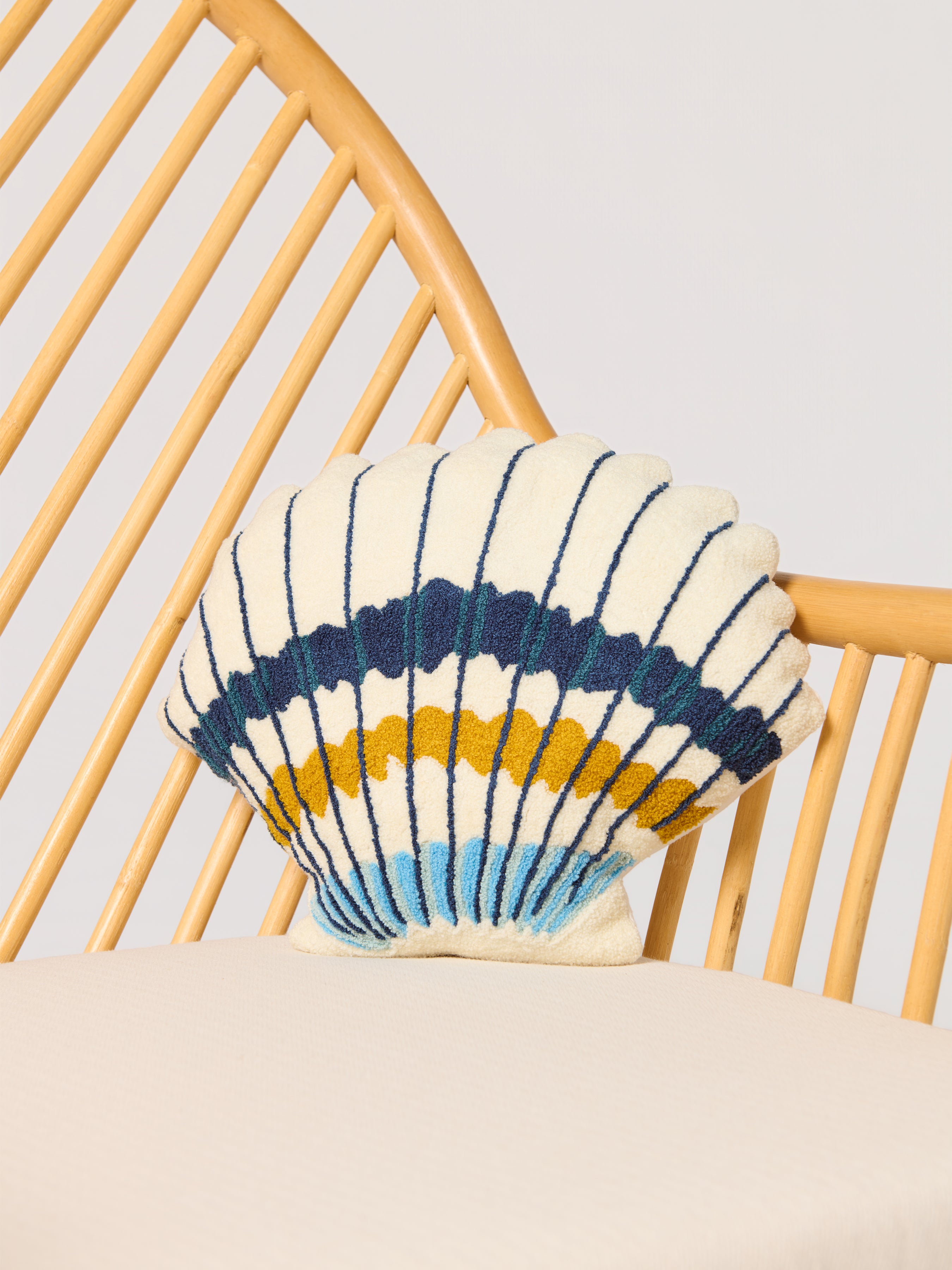 Shiraleah Seashell Pillow, Multi