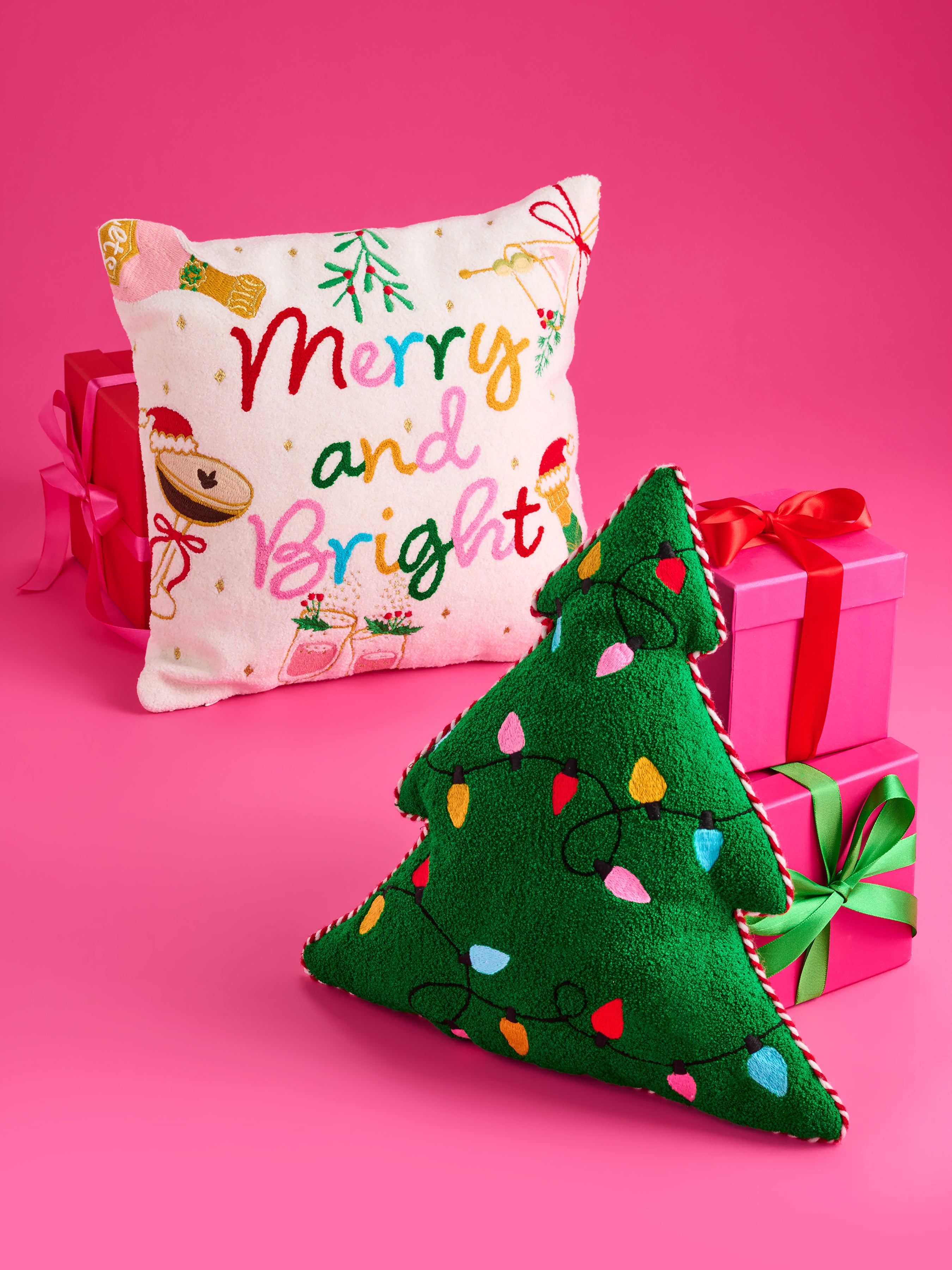Shiraleah "Merry And Bright" Pillow, Multi