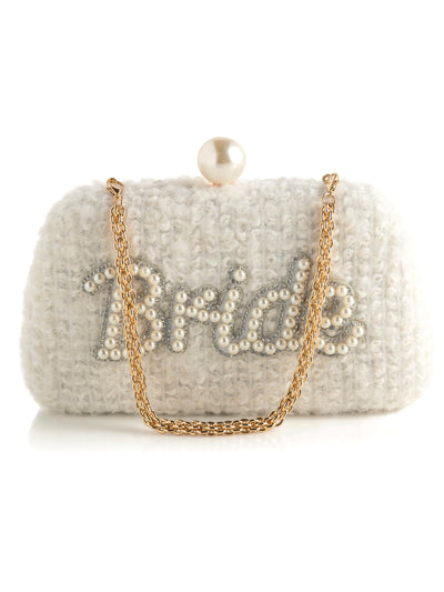 Shiraleah "Bride" Minaudiere, Snow