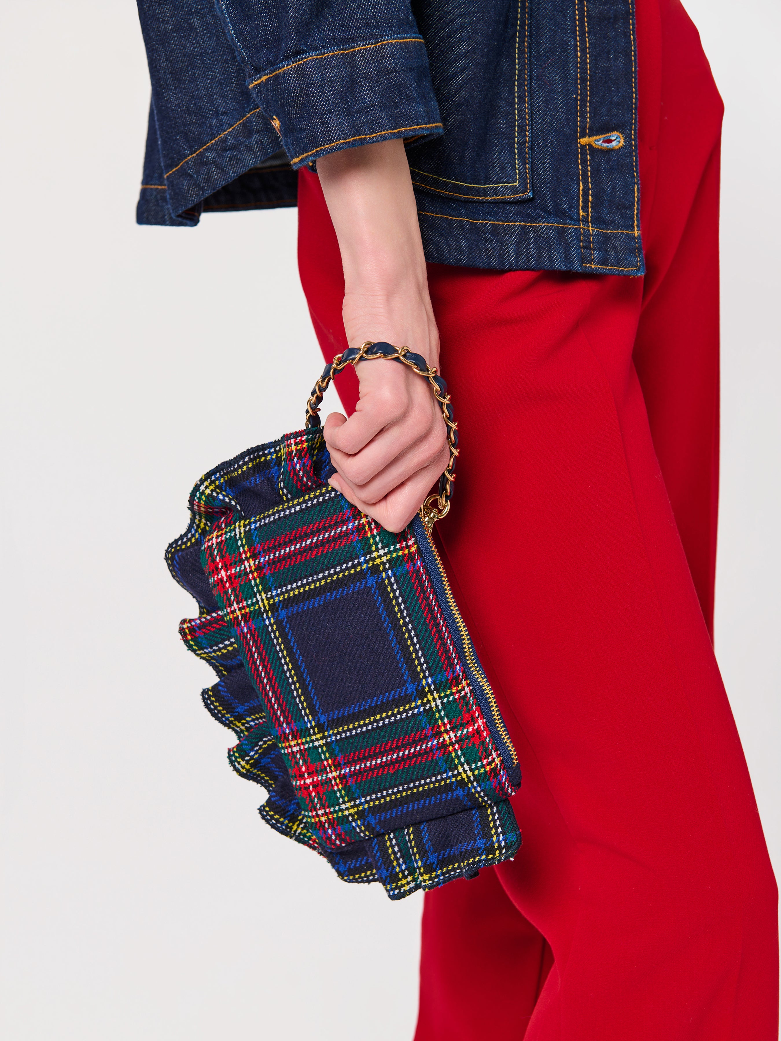 Shiraleah Scottie Ruffle Wristlet NAVY / OS