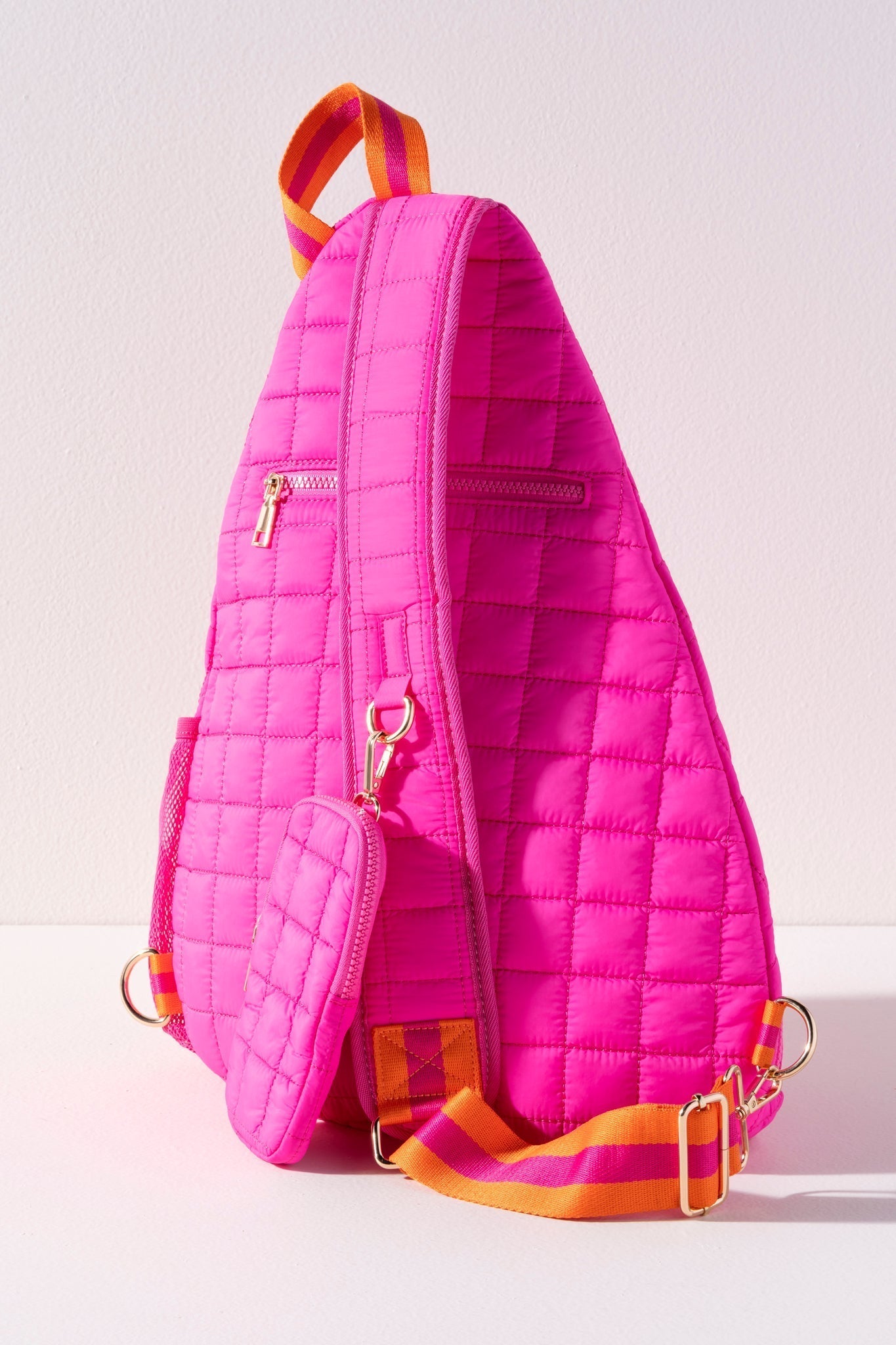 Shiraleah Ezra Sling Bag MAGENTA