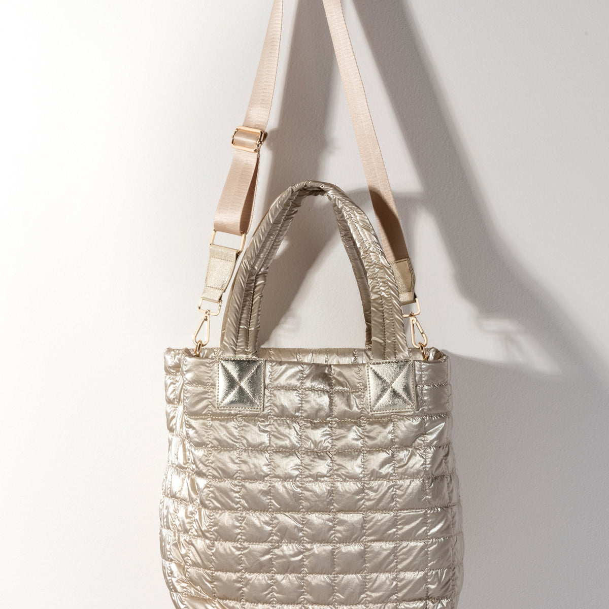 Shiraleah Logan Tote