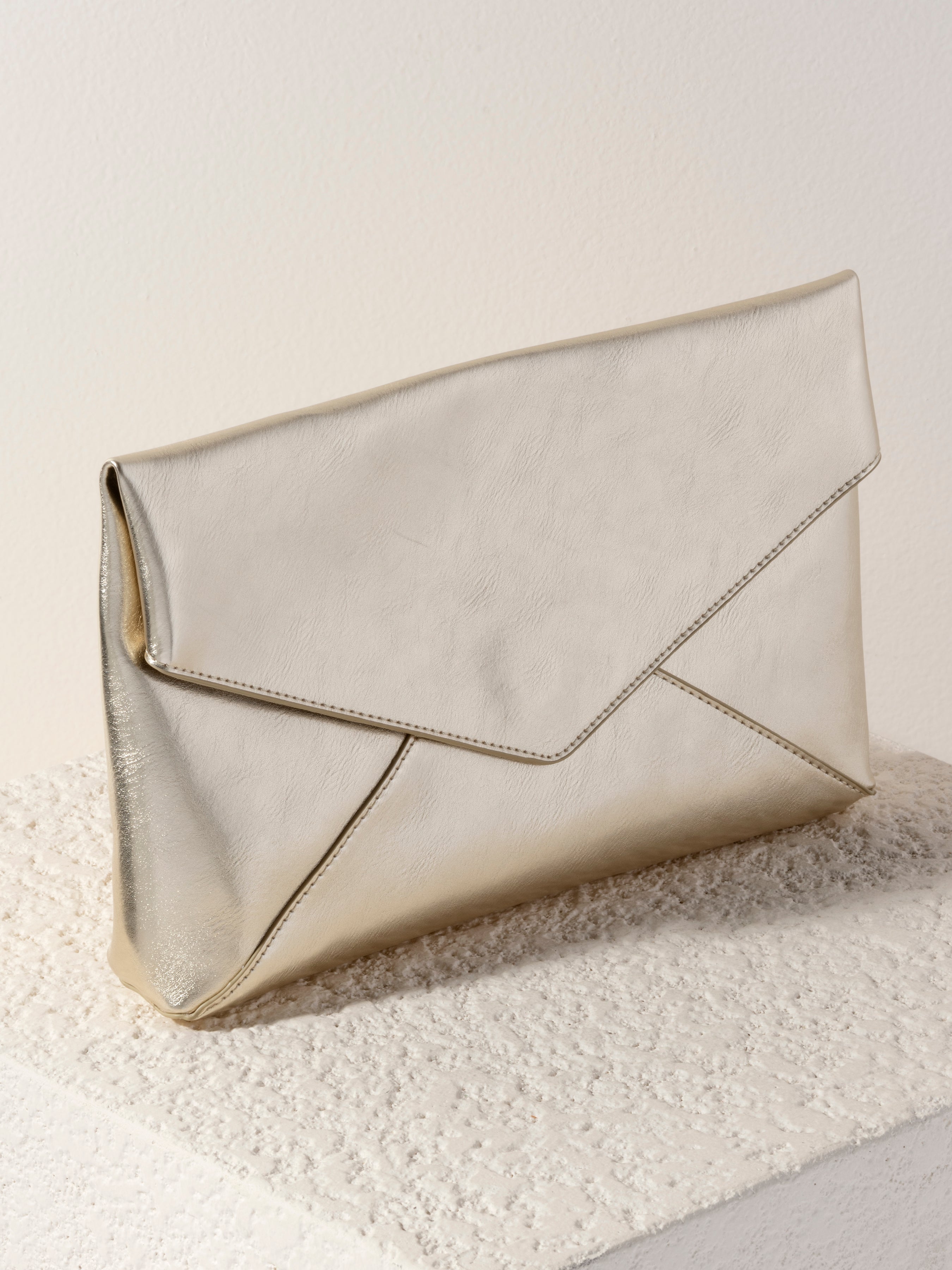 Shiraleah Maddie Envelope Clutch, Gold