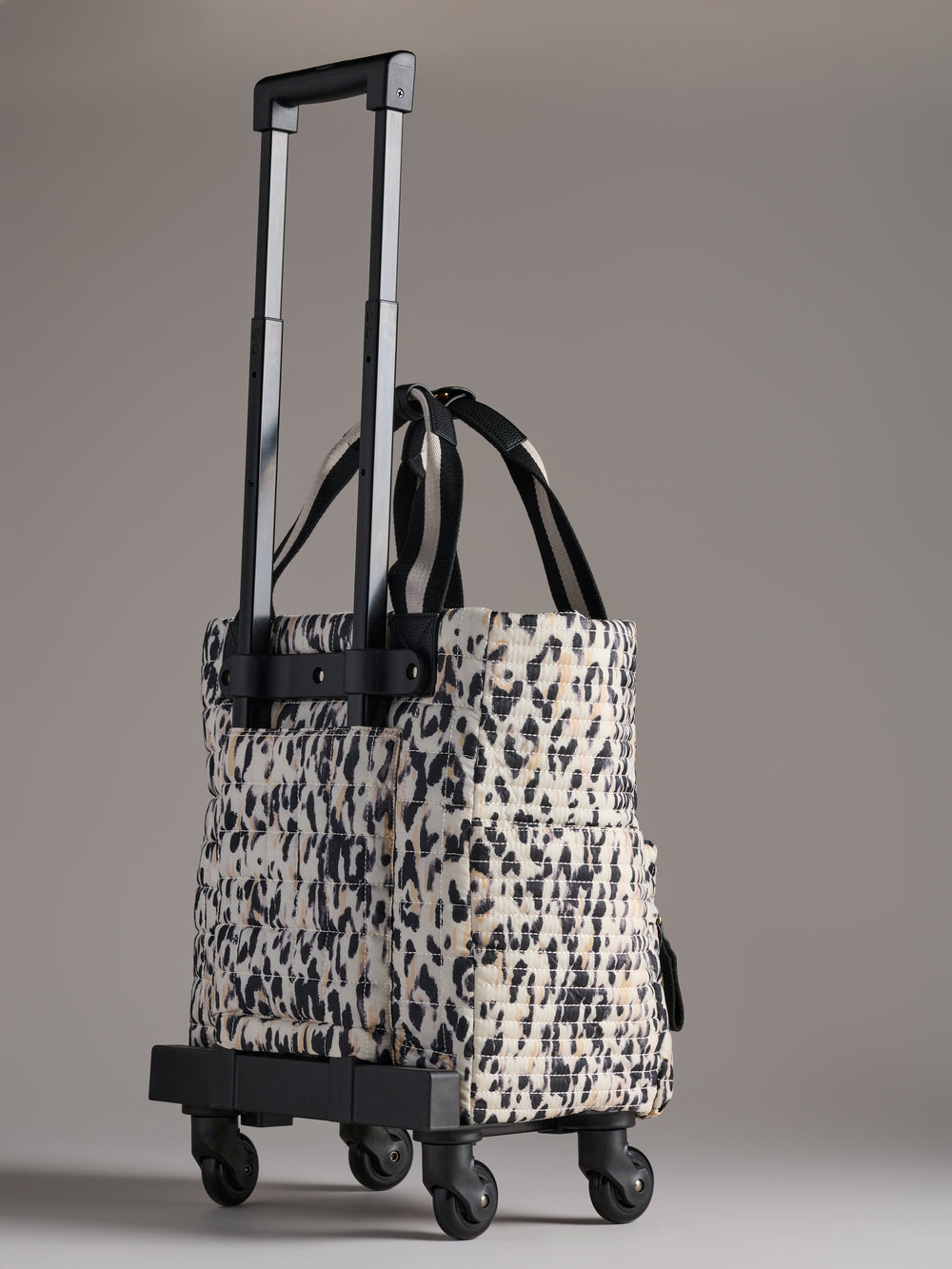 Ezra Tote - Black // Shiraleah