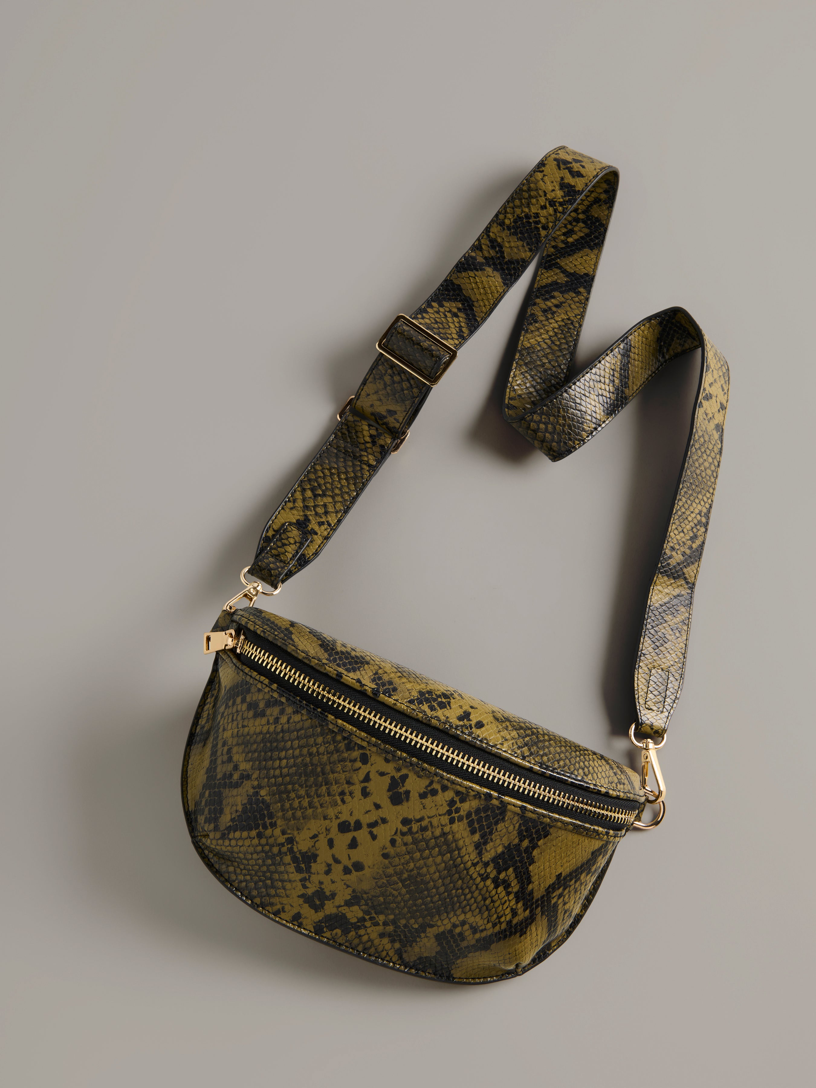 Shiraleah Lauren Belt Bag OLIVE
