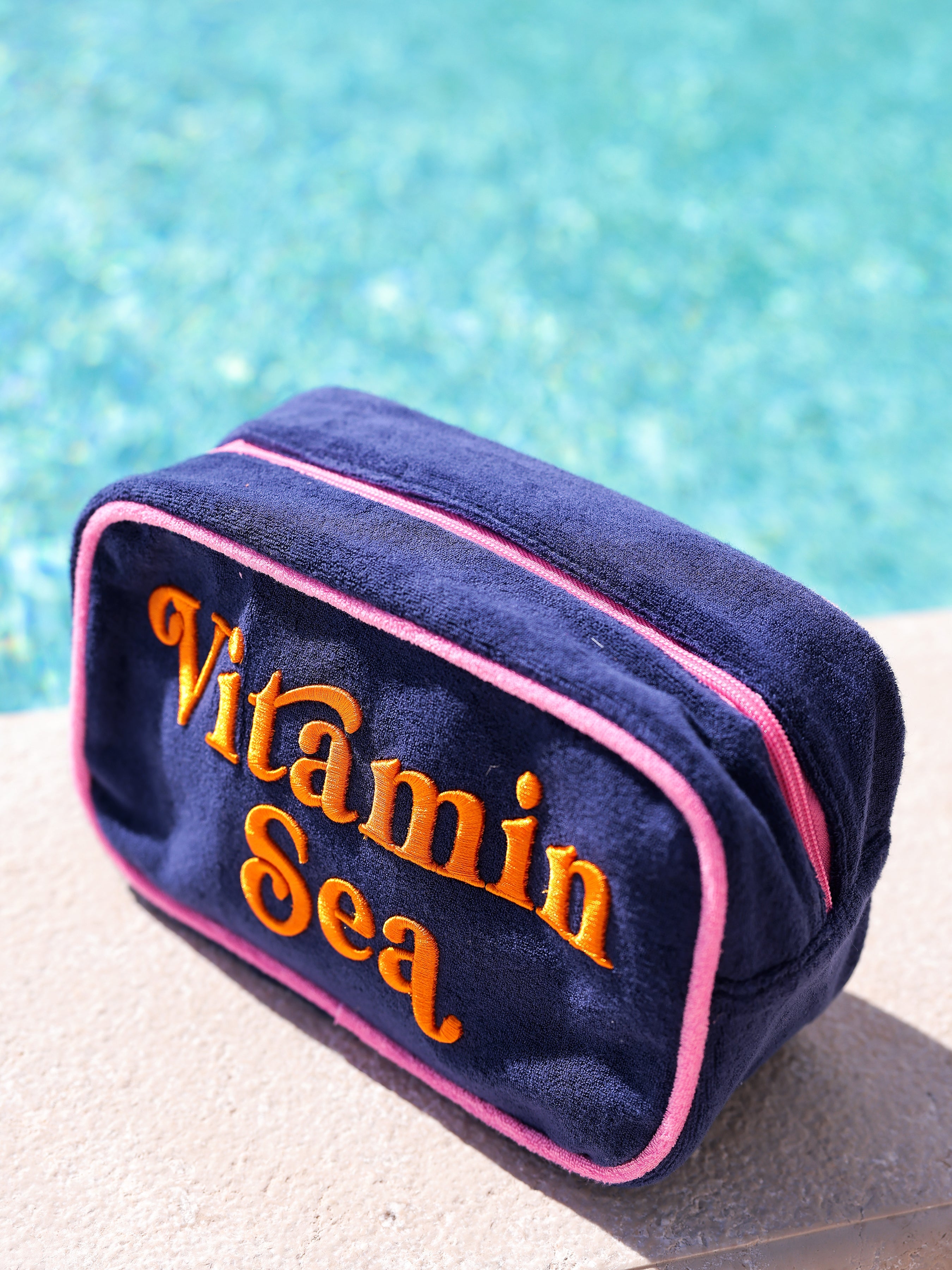 Shiraleah Cabana "Vitamin Sea" Medium Zip Pouch, Navy