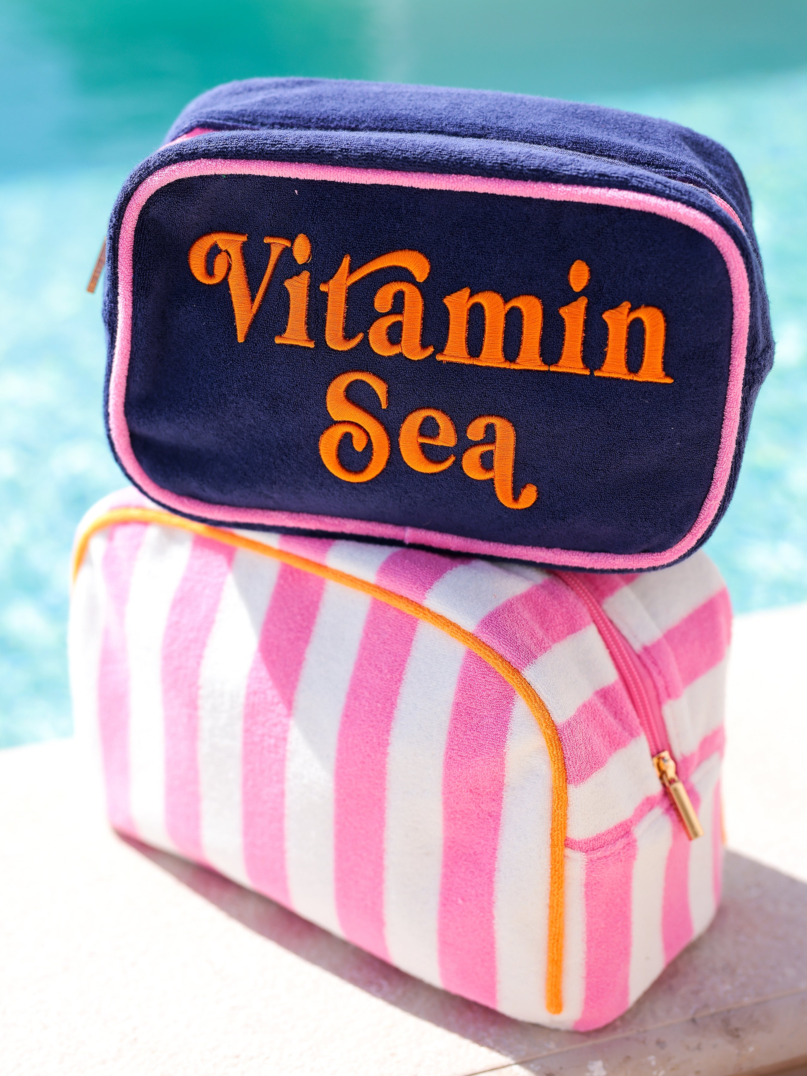 Shiraleah Cabana "Vitamin Sea" Medium Zip Pouch, Navy