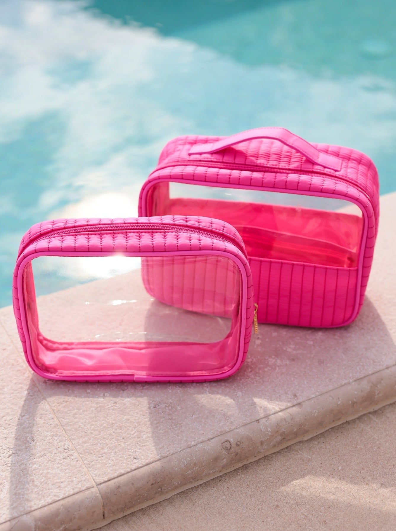 Shiraleah Ezra Set Of 2 Clear Cosmetic Cases MAGENTA