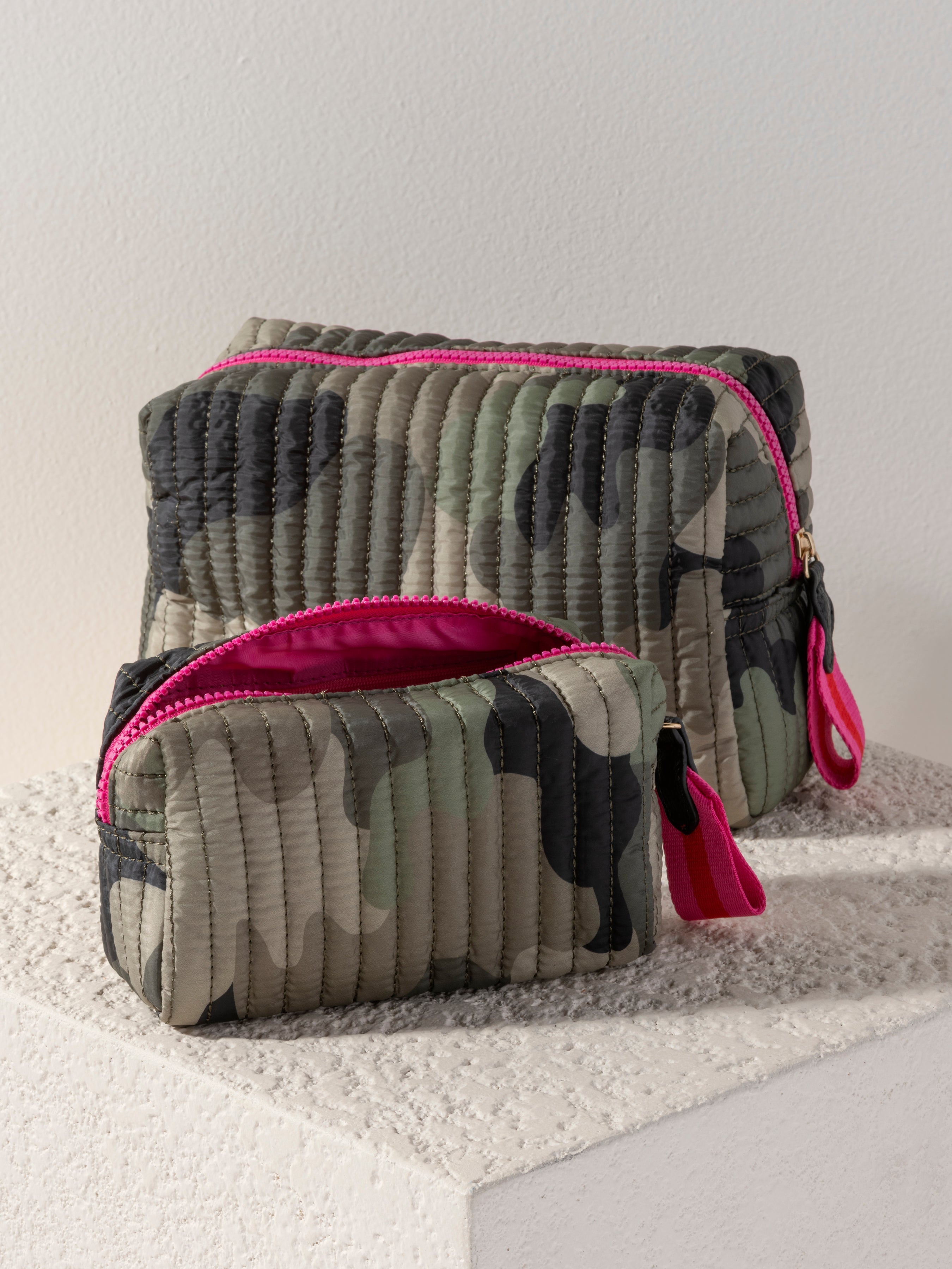 Shiraleah Ezra Large Boxy Cosmetic Pouch CAMO