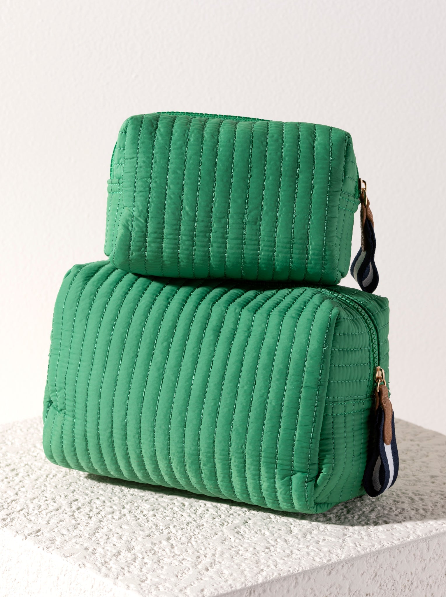 Shiraleah Ezra Small Boxy Cosmetic Pouch GREEN