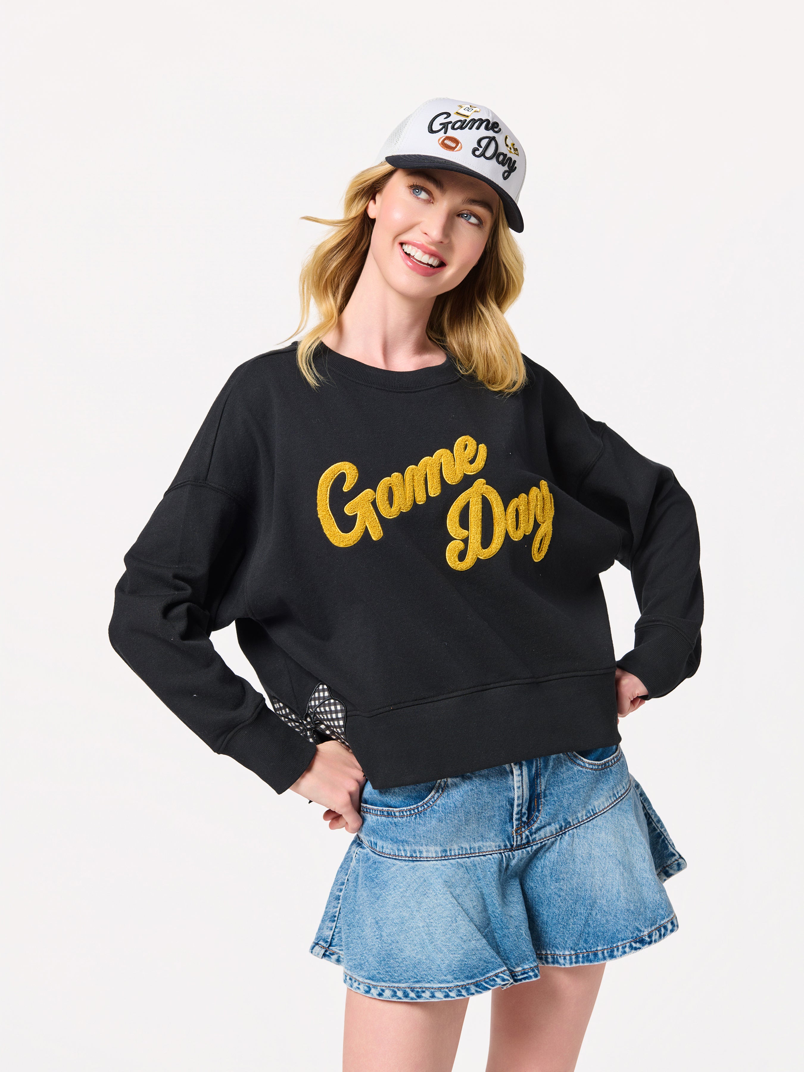 Shiraleah "Game Day" Relaxed Sweatshirt BLACK / EXTRA SMALL