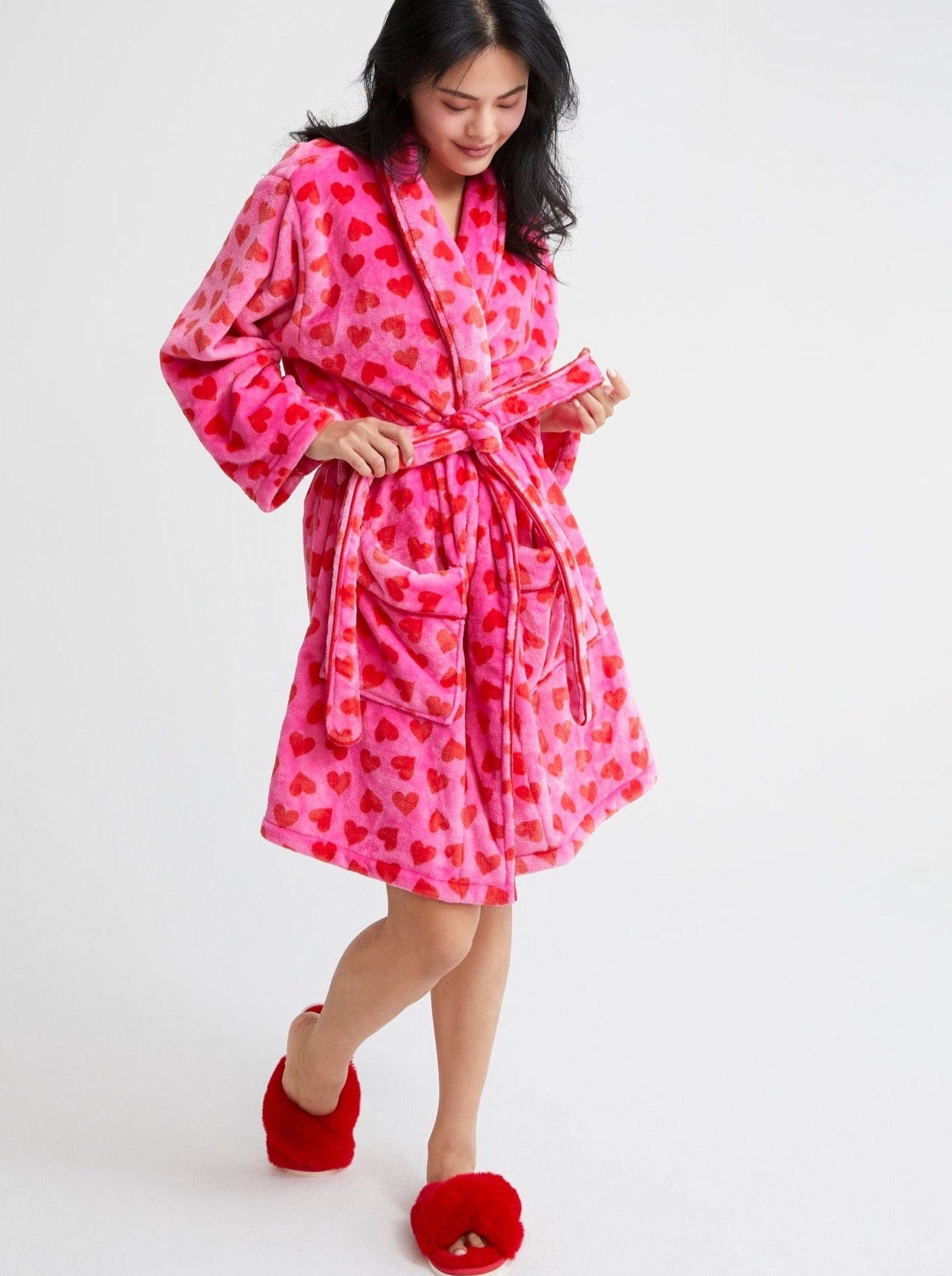 Shiraleah Hearts Robe - Pink - L/XL Fits Sizes 9-10