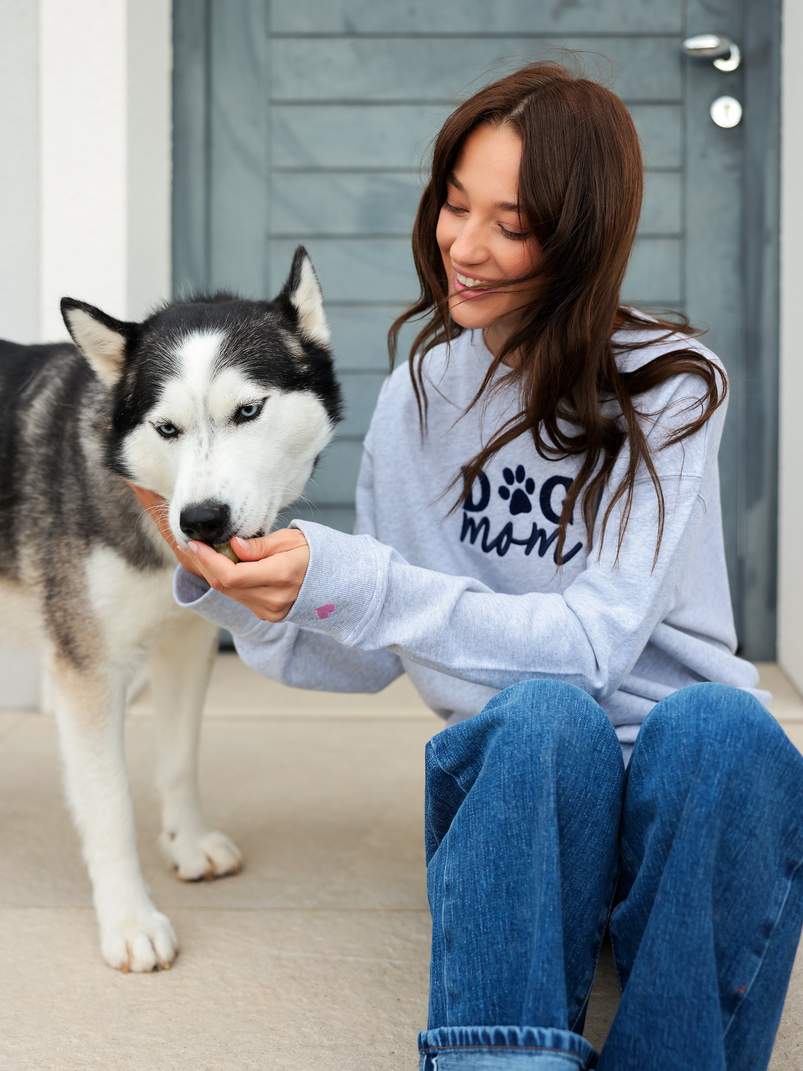 Shiraleah "Dog Mom" Sweatshirt, Grey