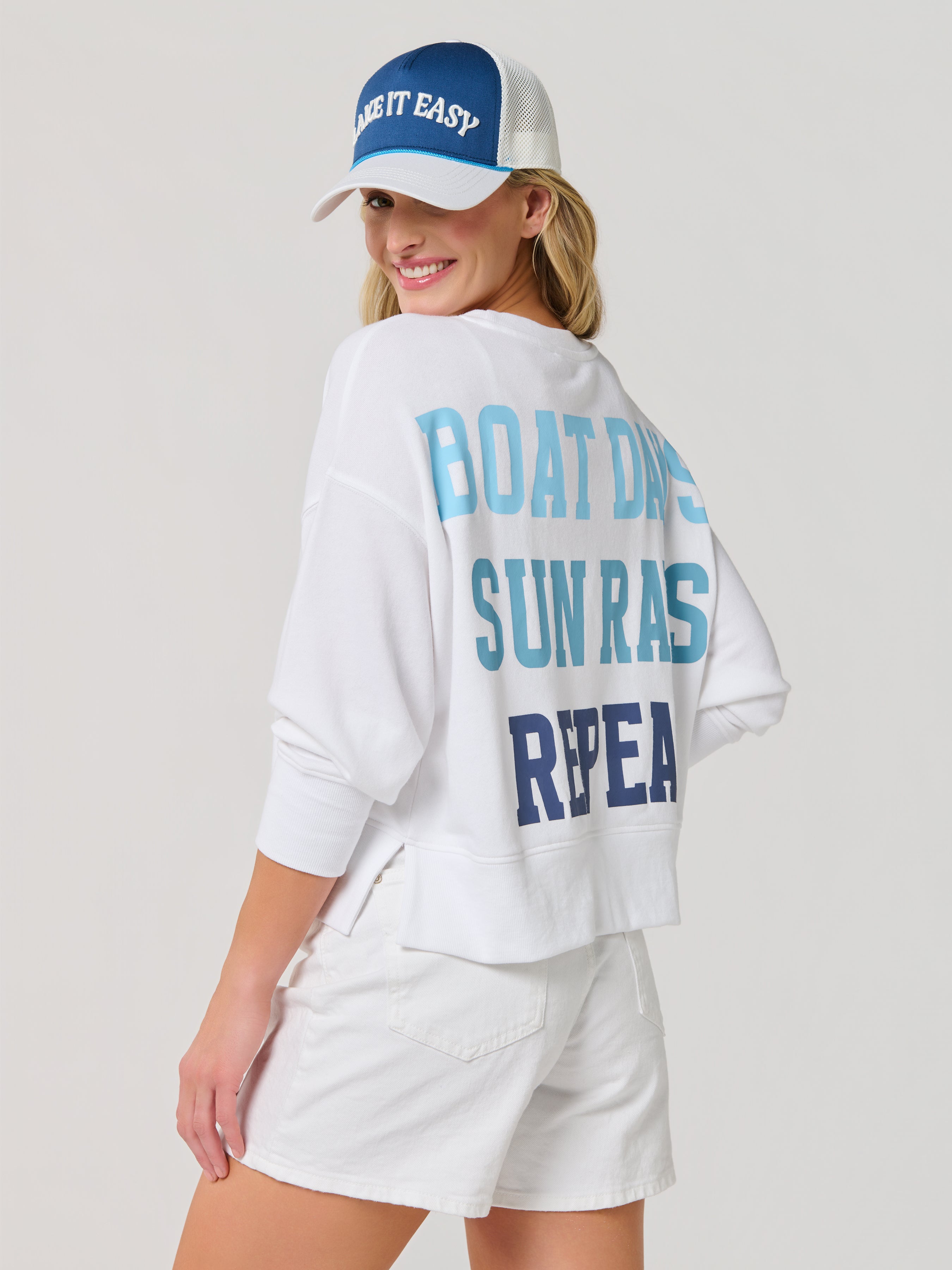 Shiraleah "Boat Days, Sunrays, Repeat" Relaxed Sweatshirt", White SMALL