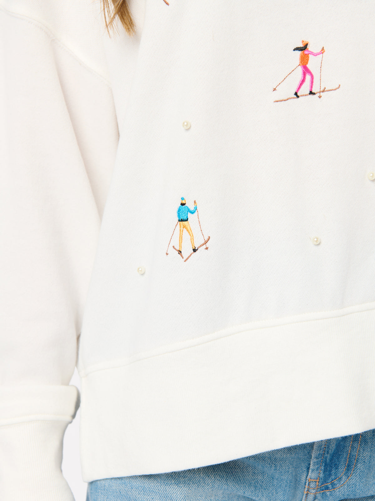 Shiraleah Skiers With Pearls Relaxed Sweatshirt IVORY / EXTRA SMALL