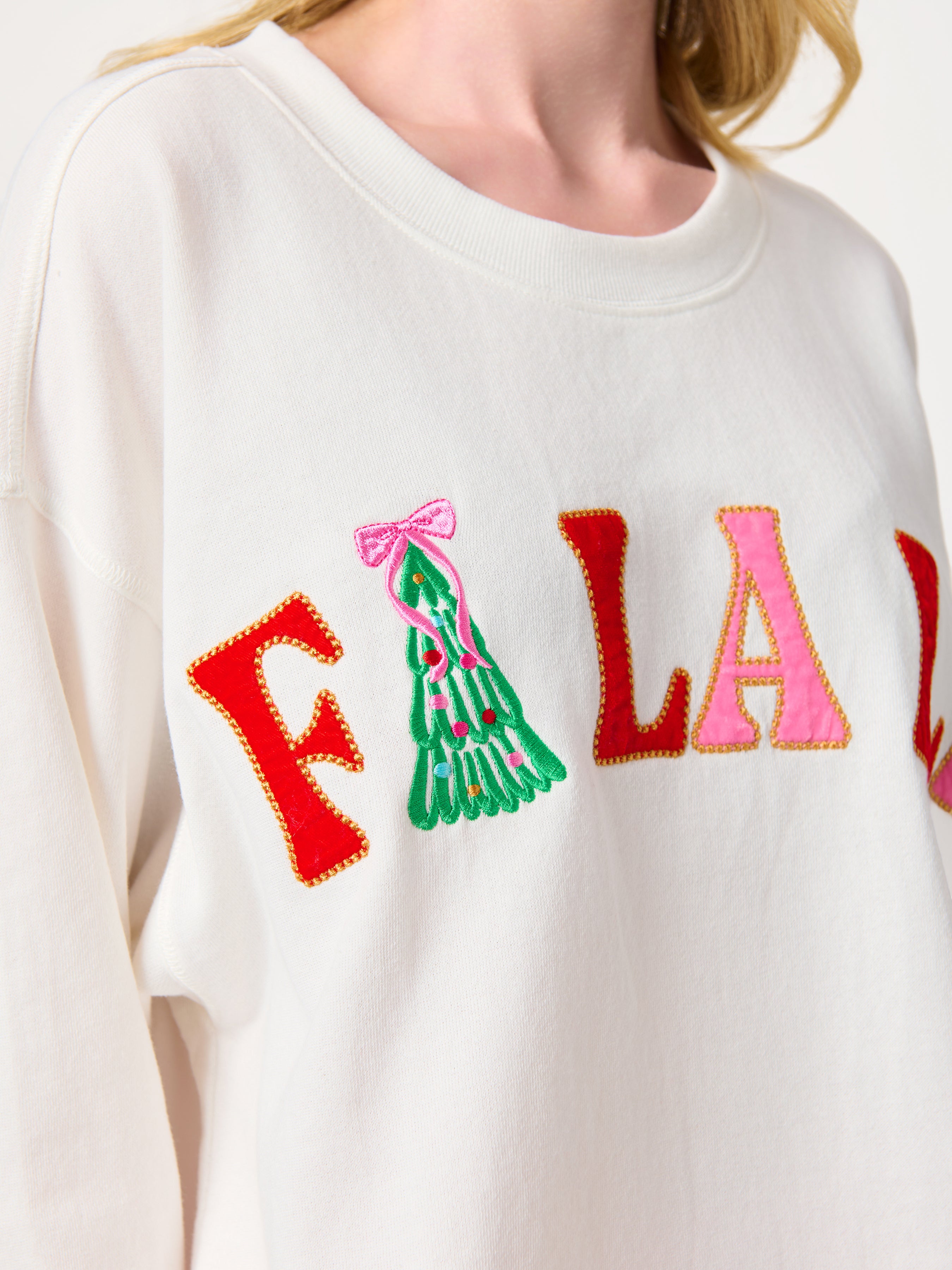 Shiraleah "Fa La La" Lounge Sweatshirt WHITE / EXTRA SMALL