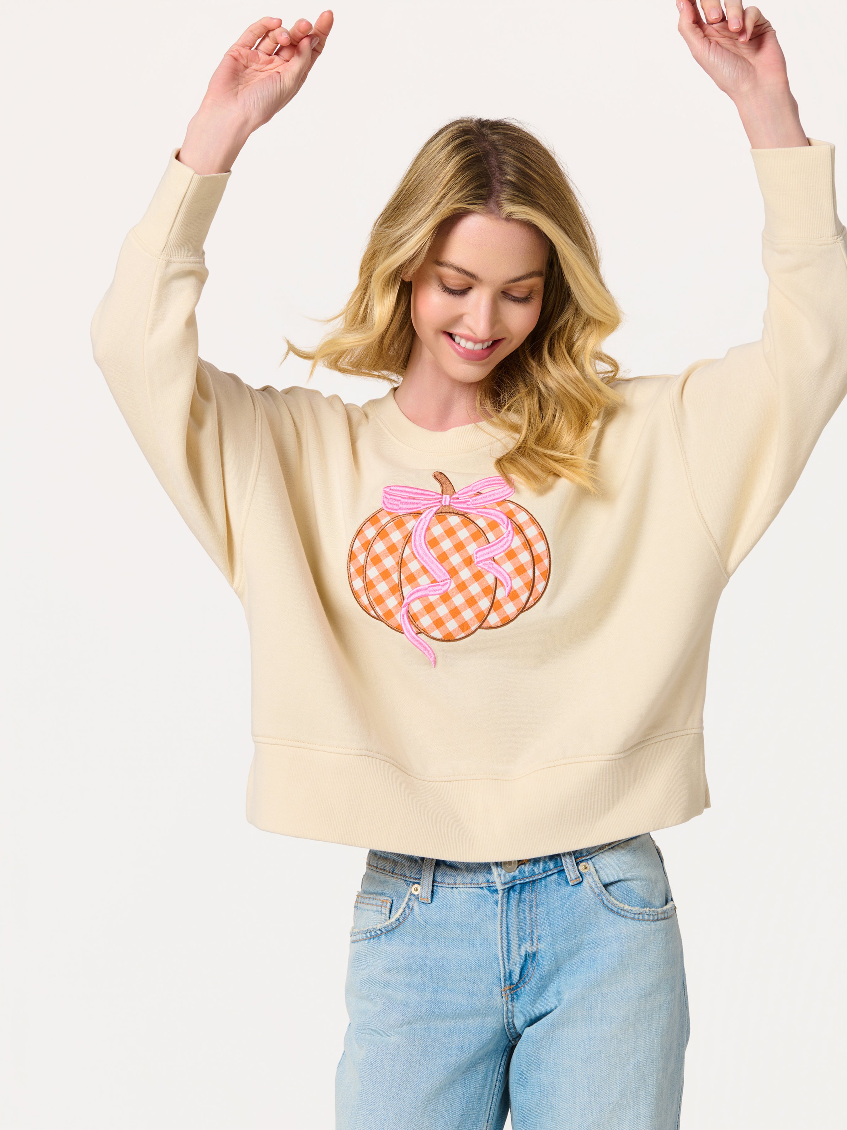 Shiraleah Gingham Pumpkin Relaxed Sweatshirt CREAM / EXTRA SMALL
