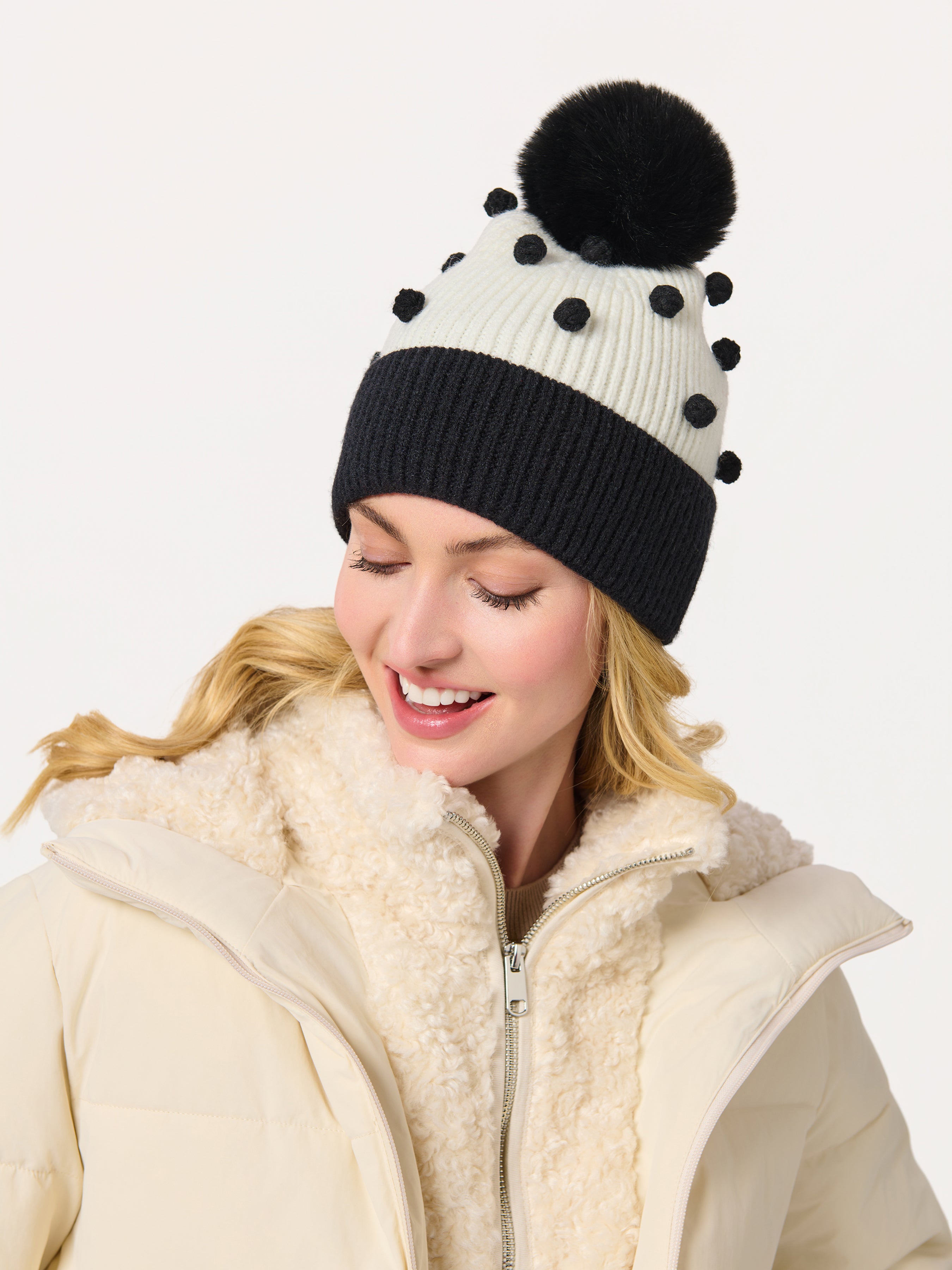 Shiraleah Jolly Pom Pom Beanie BLACK / OS
