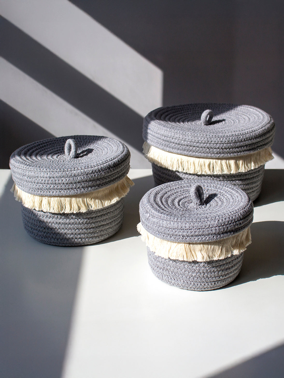Shiraleah Assorted Set of 3 Round Dharma Cotton Rope Organizer Baskets with Lid, Grey