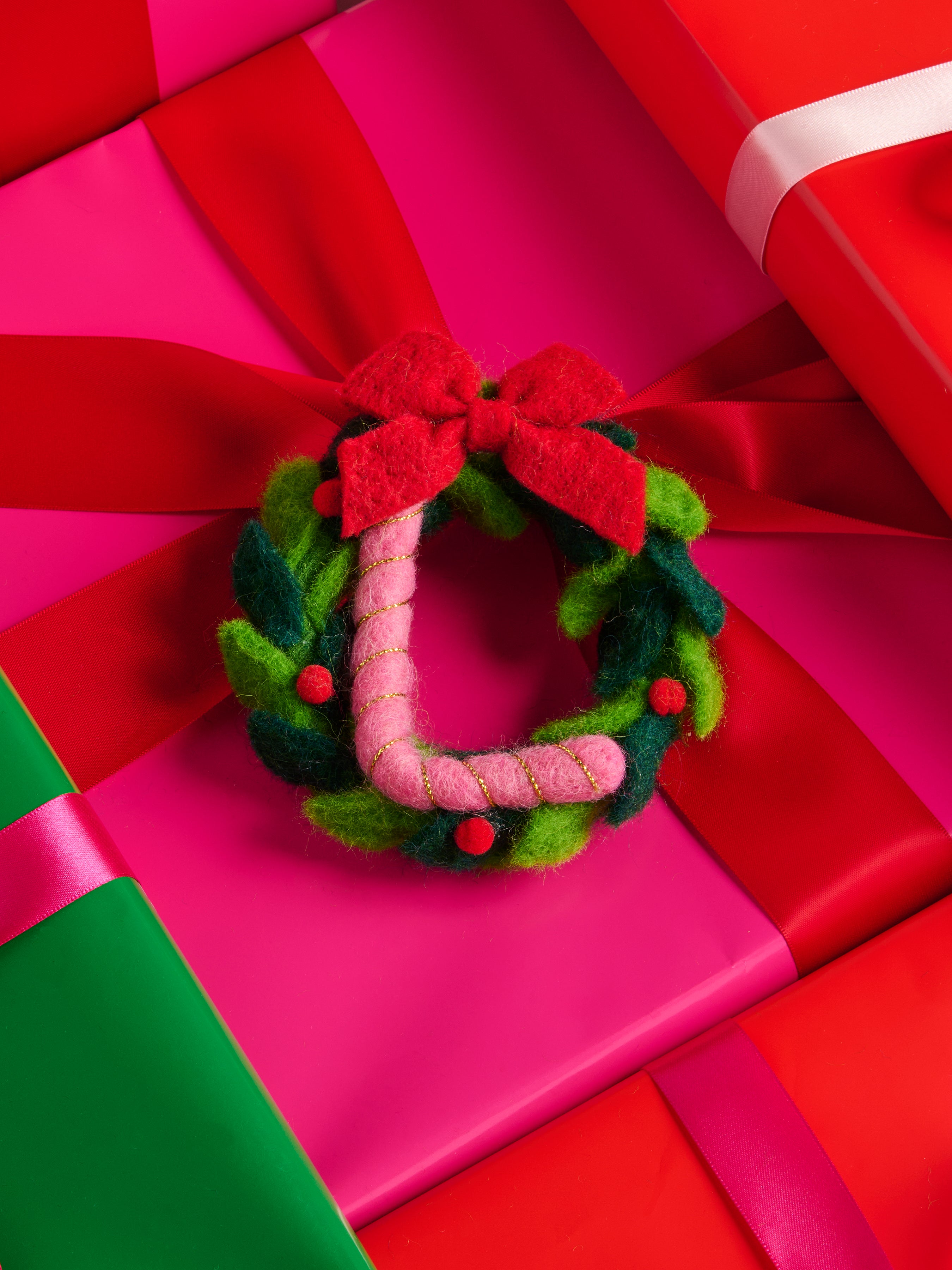 Shiraleah "L" Wreath Ornament, Multi