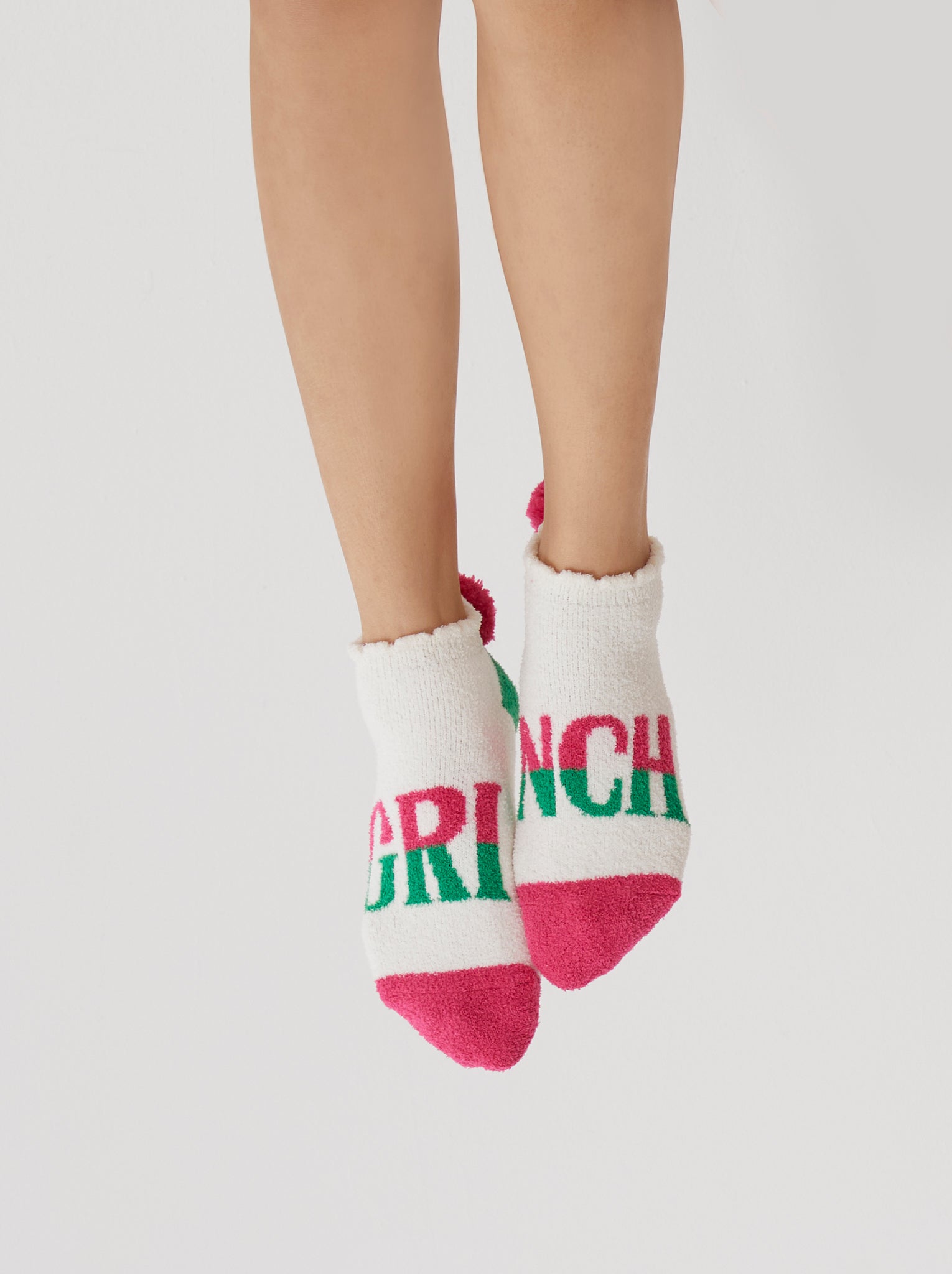 Shiraleah "Grinch" Home Socks, Ivory