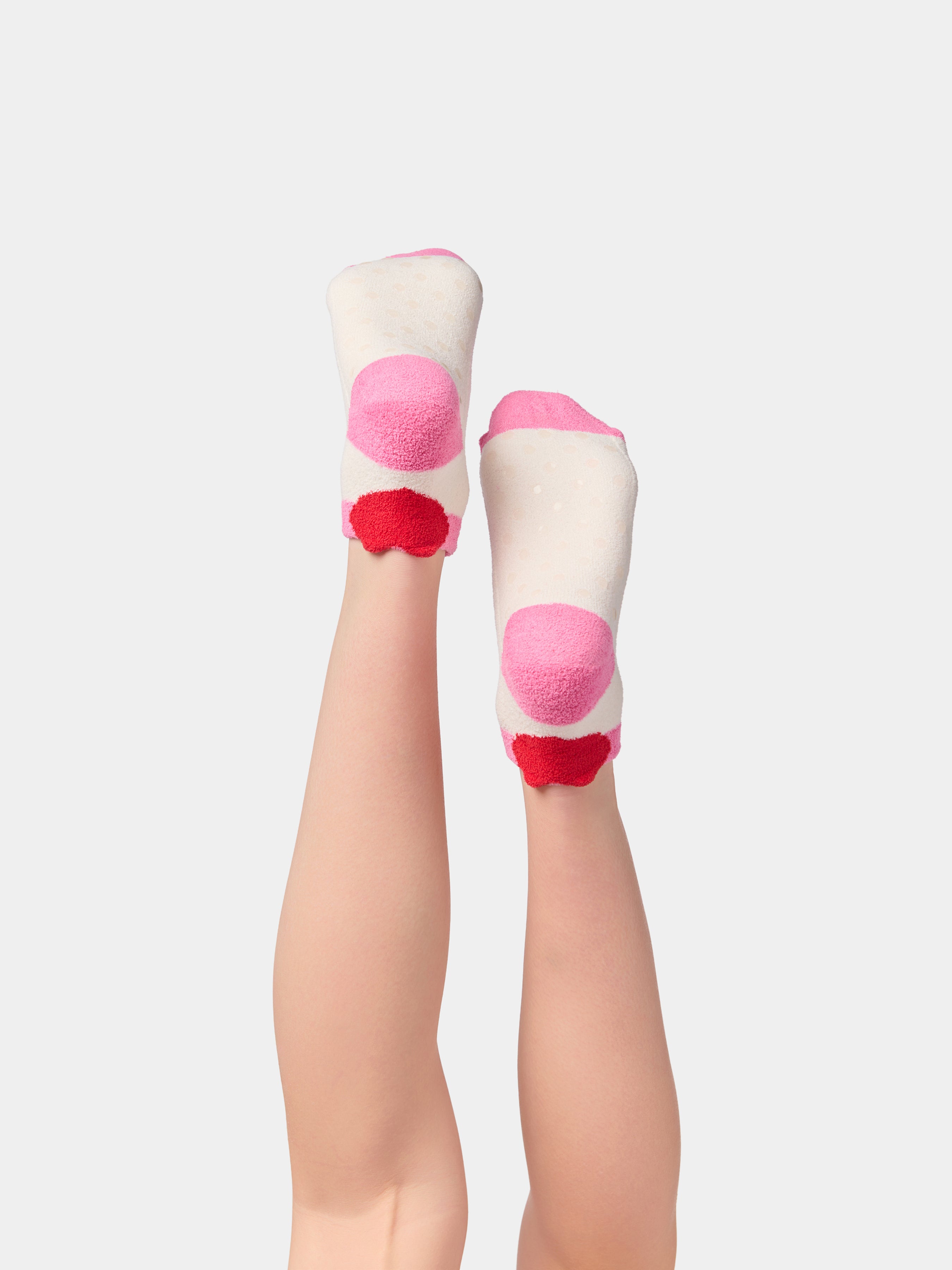 Shiraleah Candy Hearts Home Socks, Ivory