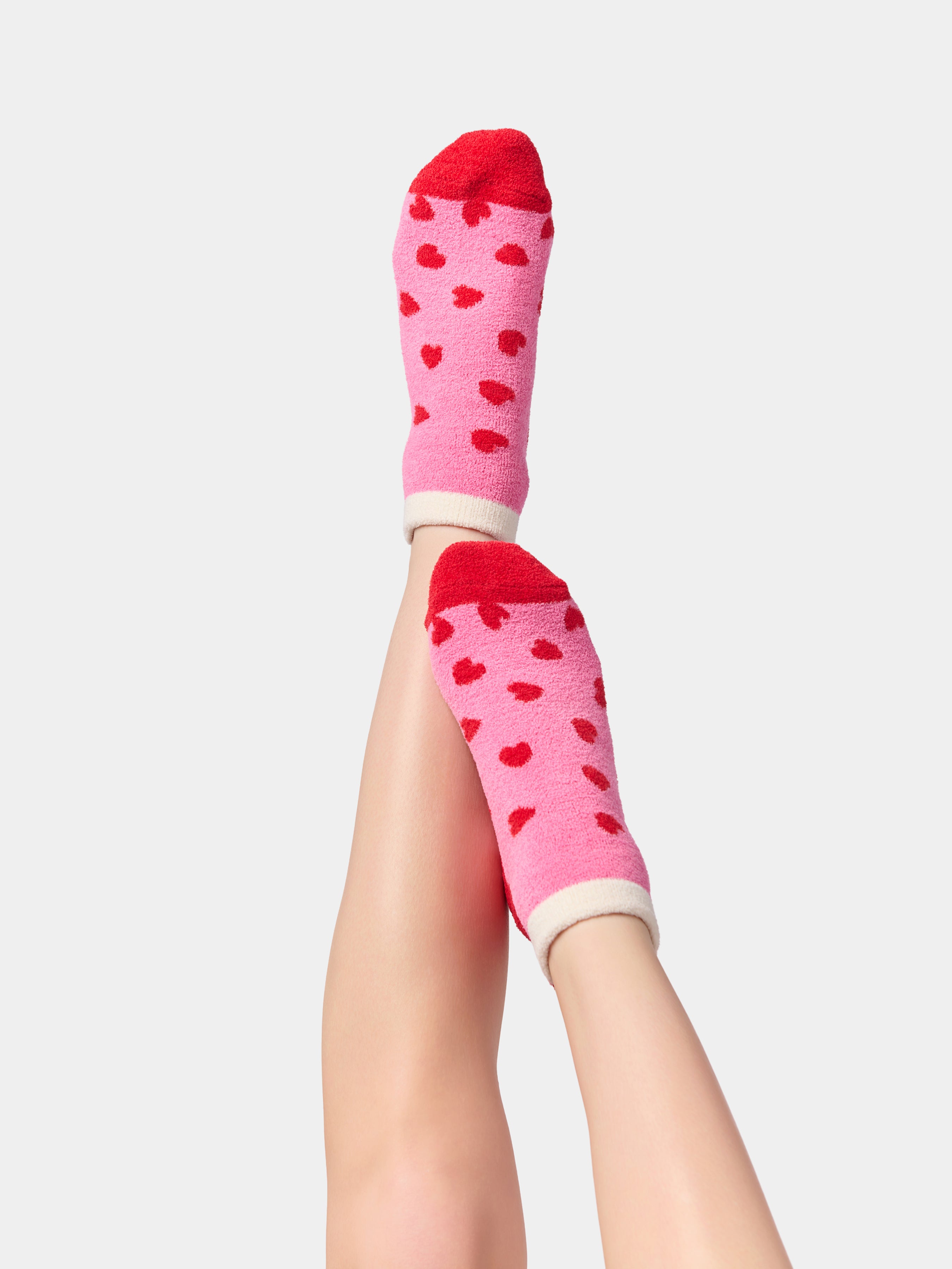 Shiraleah Mini Hearts Home Socks, Pink