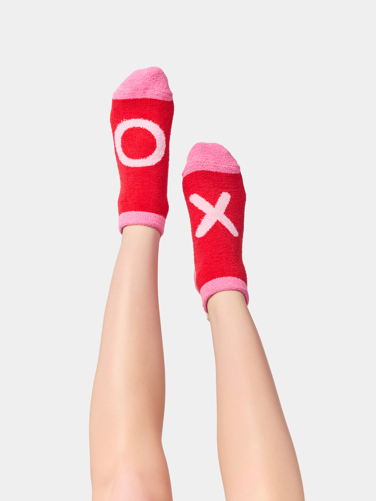 Shiraleah "XO" Home Socks, Red